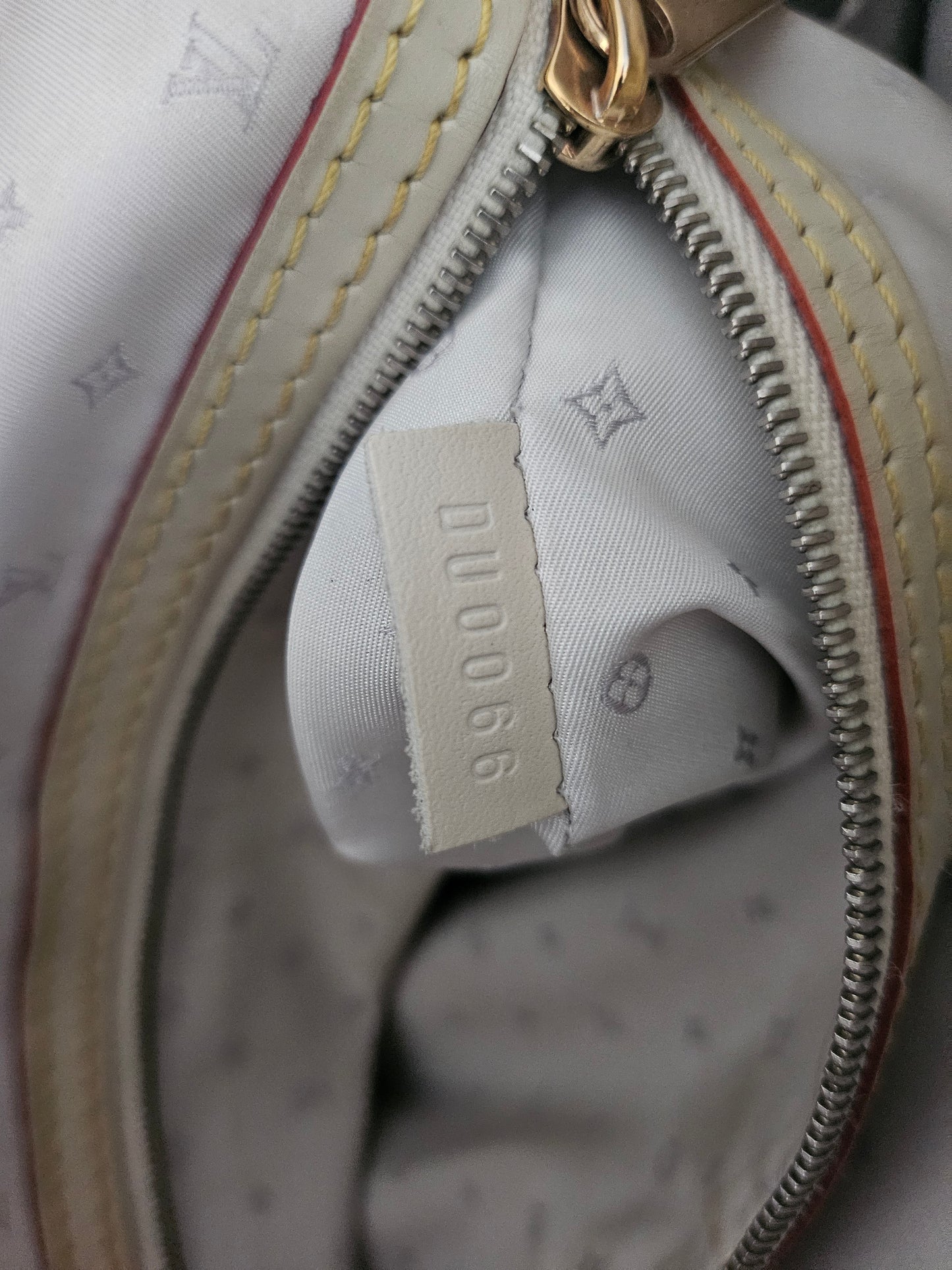 Louis Vuitton Lockit Suhali PM