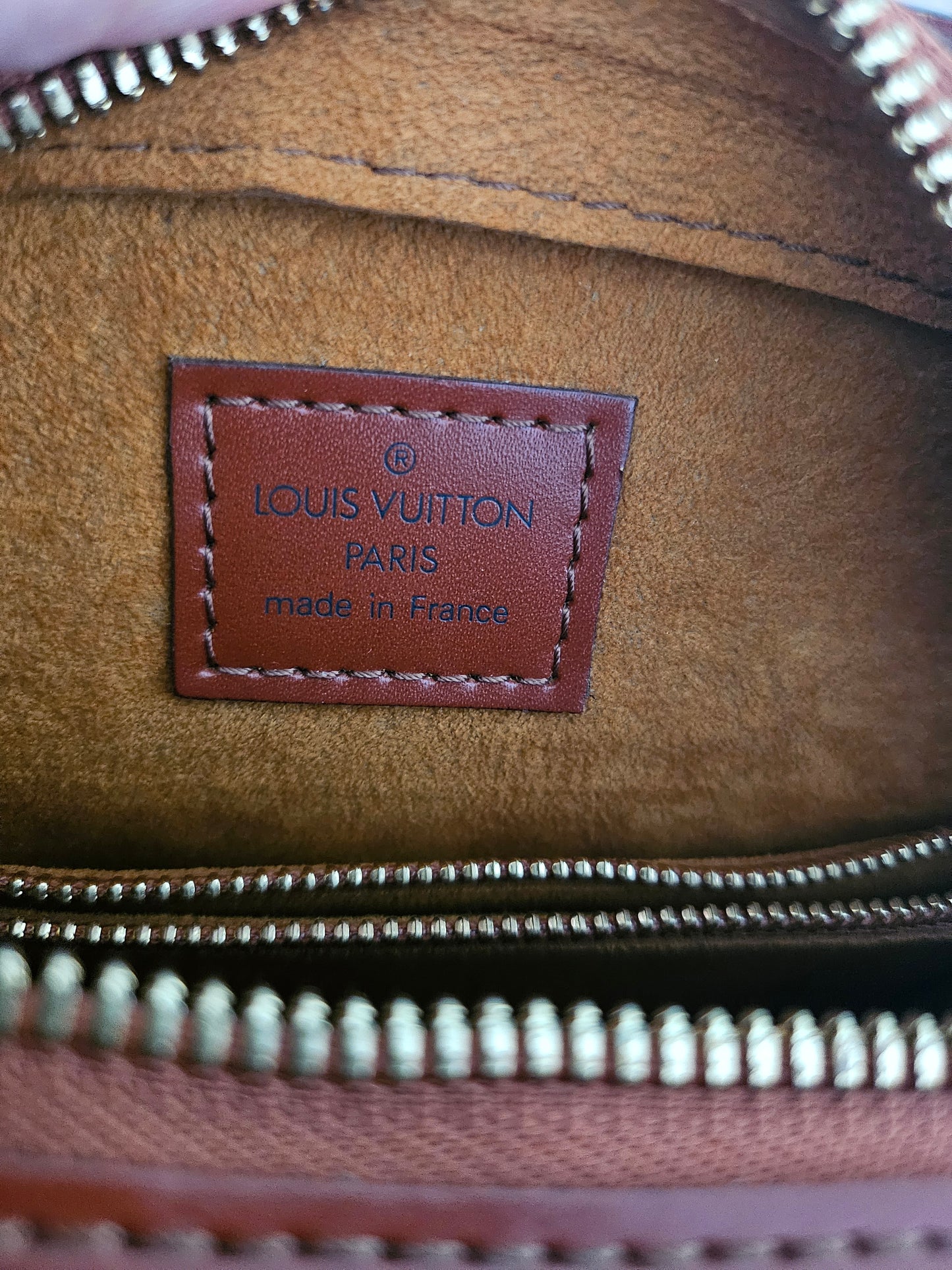 Louis Vuitton Pont Neuf