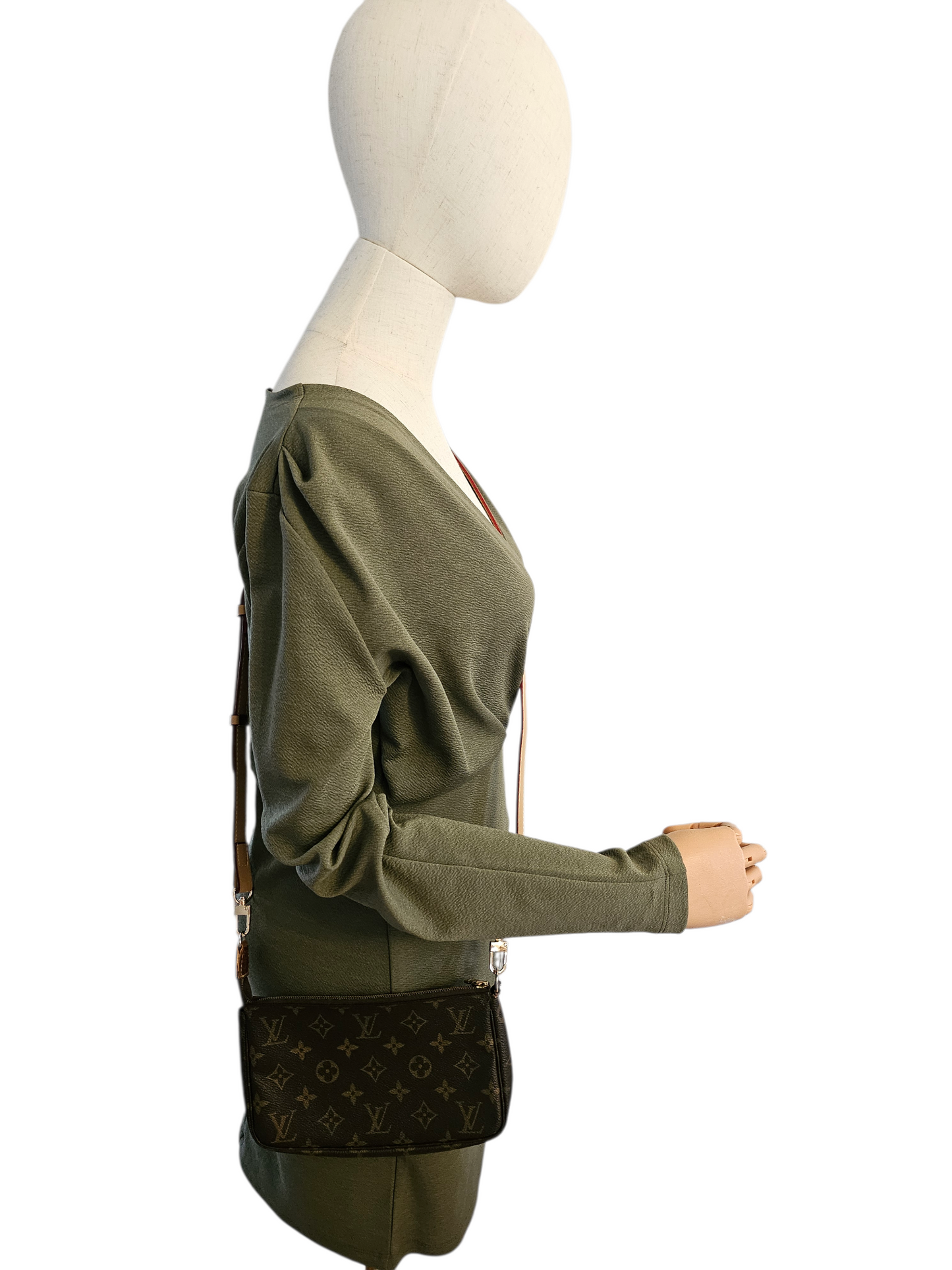 Louis Vuitton Pochette Accessoires