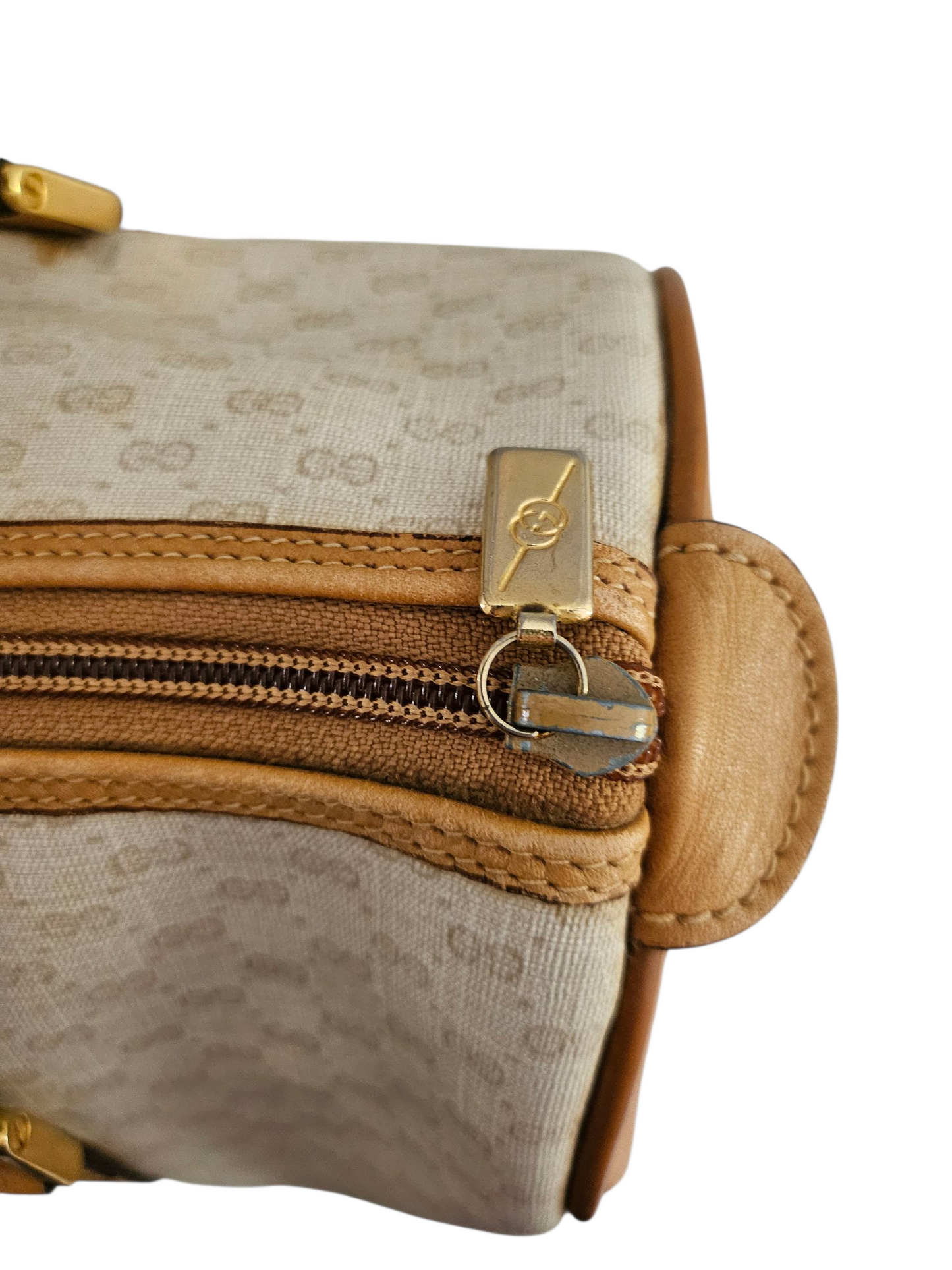 Gucci micro GG shoulder bag