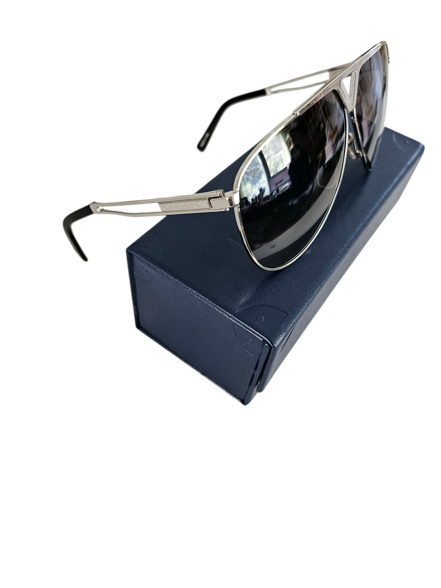Louis Vuitton Tonca sunglasses