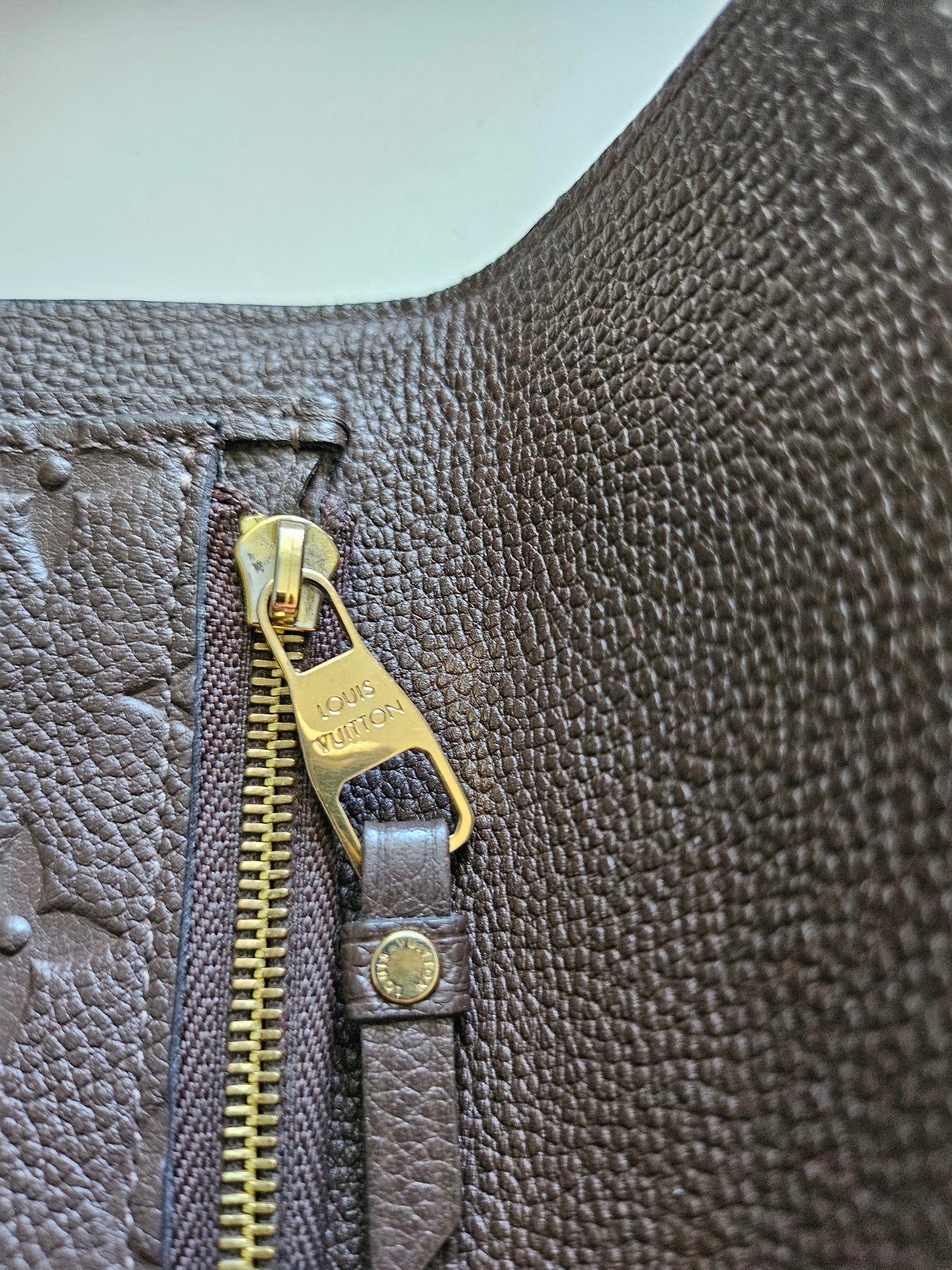 Louis Vuitton Curieuse wallet