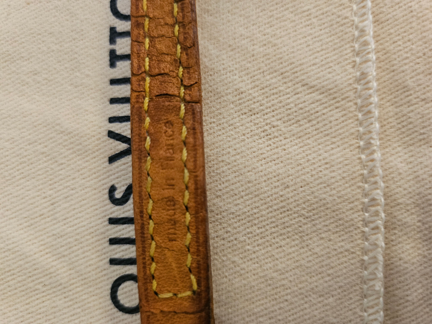 Louis Vuitton Vachetta strap