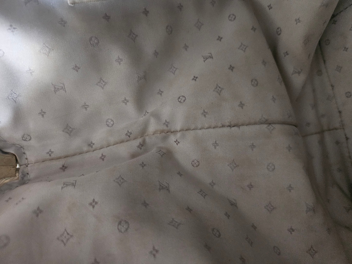 Louis Vuitton Lockit  Suhali PM
