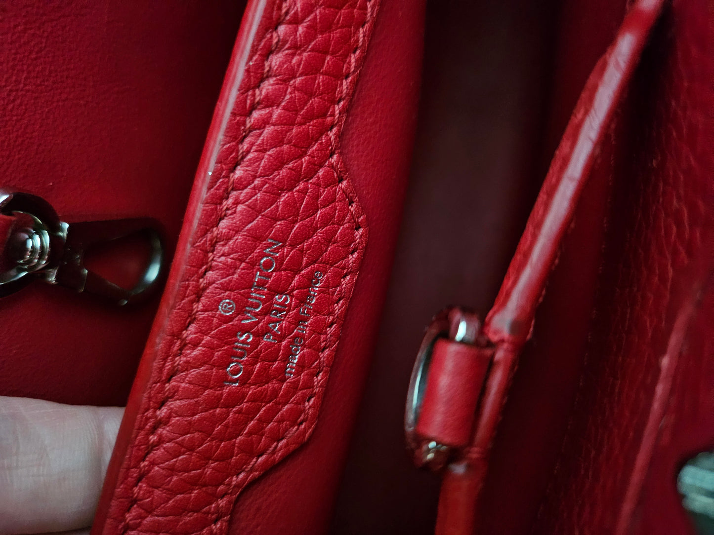 Louis Vuitton Capucines Taurillon PM