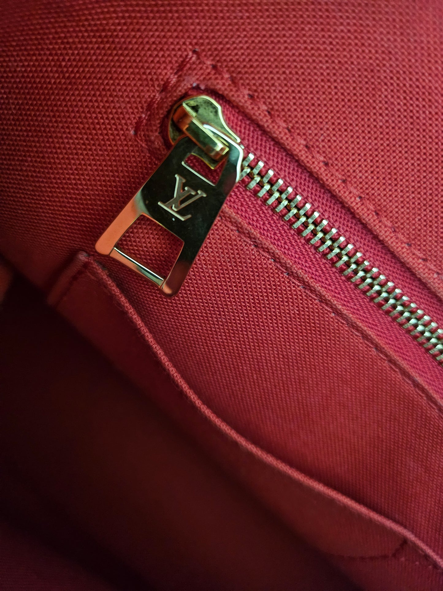 Louis Vuitton Onthego MM