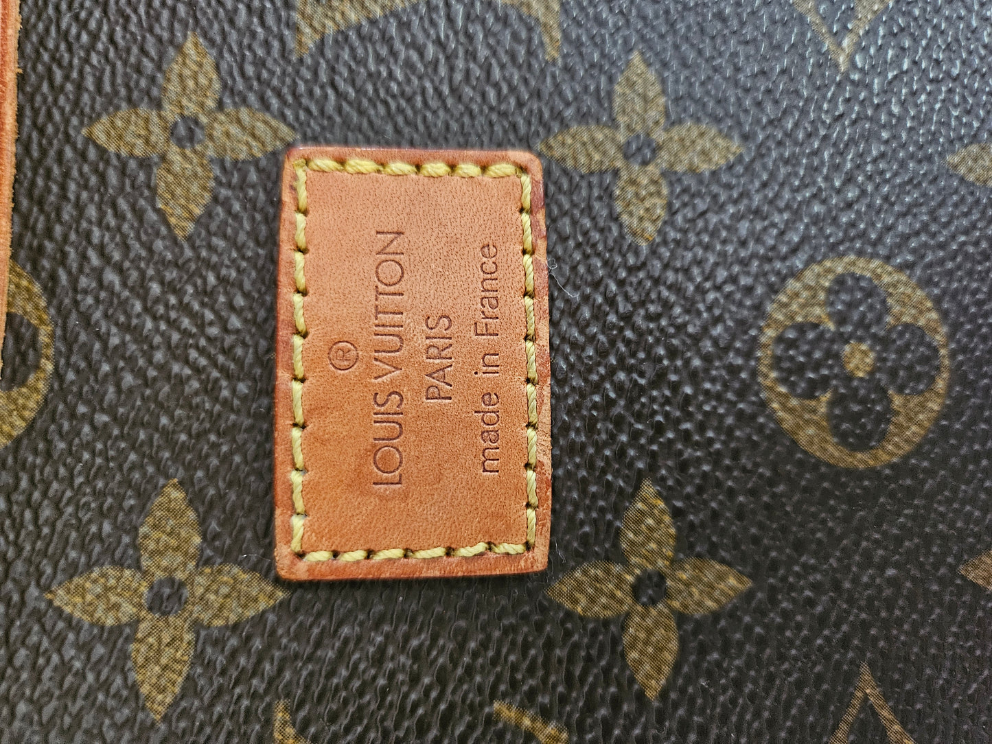 Louis Vuitton Saumur 35