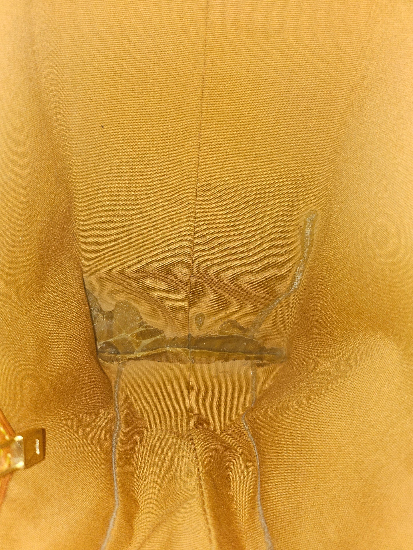 Louis Vuitton Reade PM Bronze