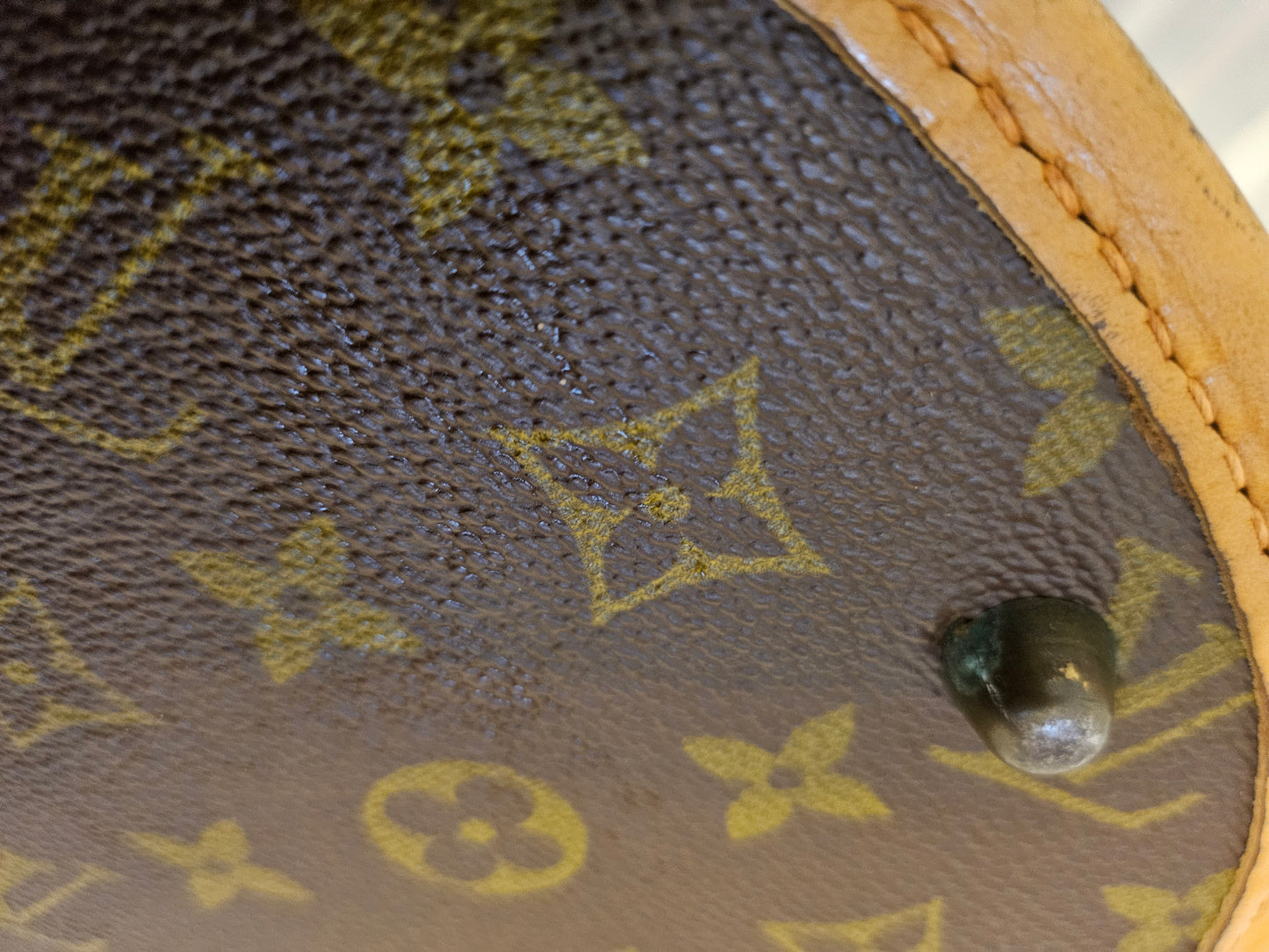 Louis Vuitton Bucket Bag PM USA