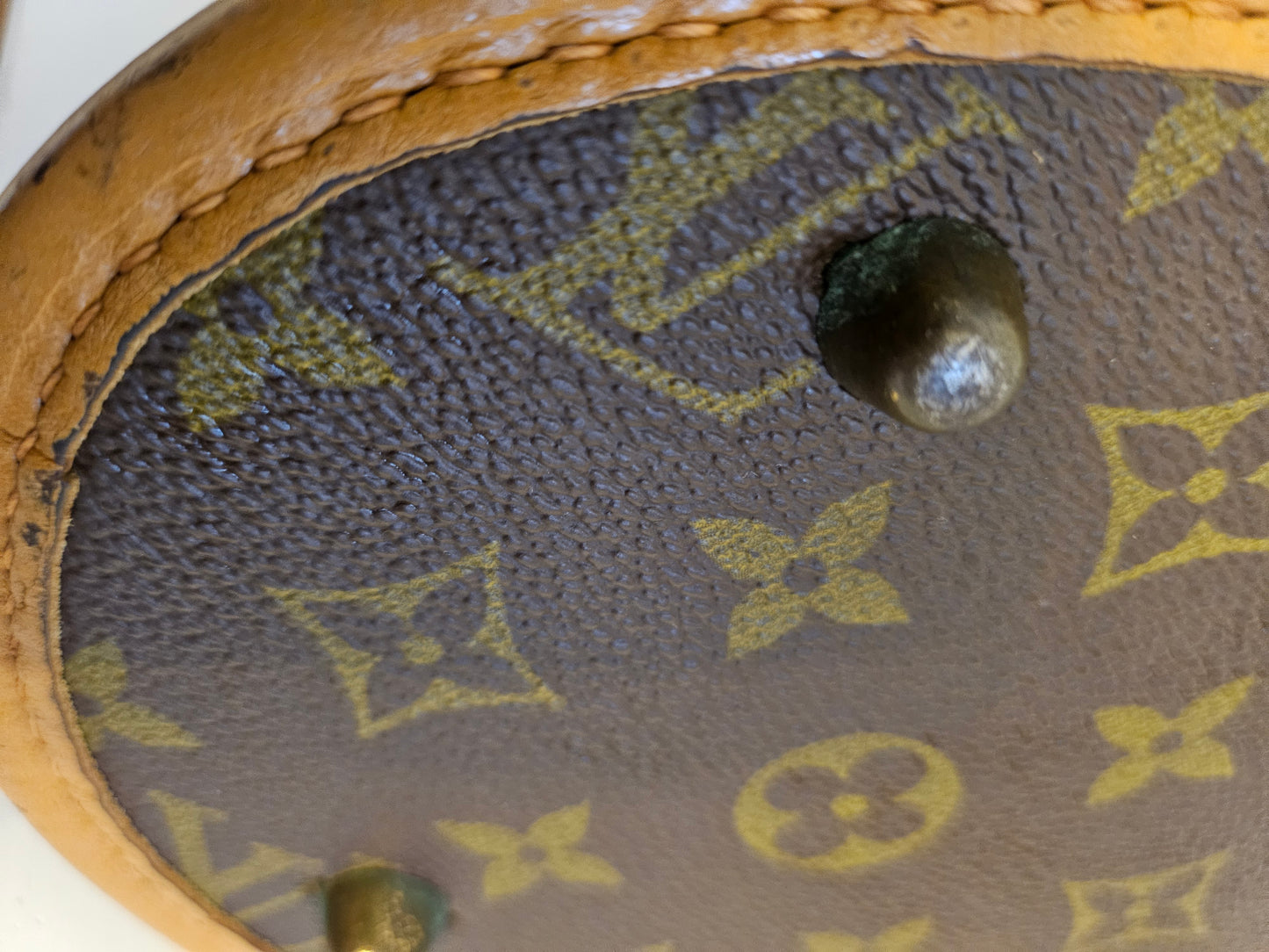 Louis Vuitton Bucket Bag PM USA