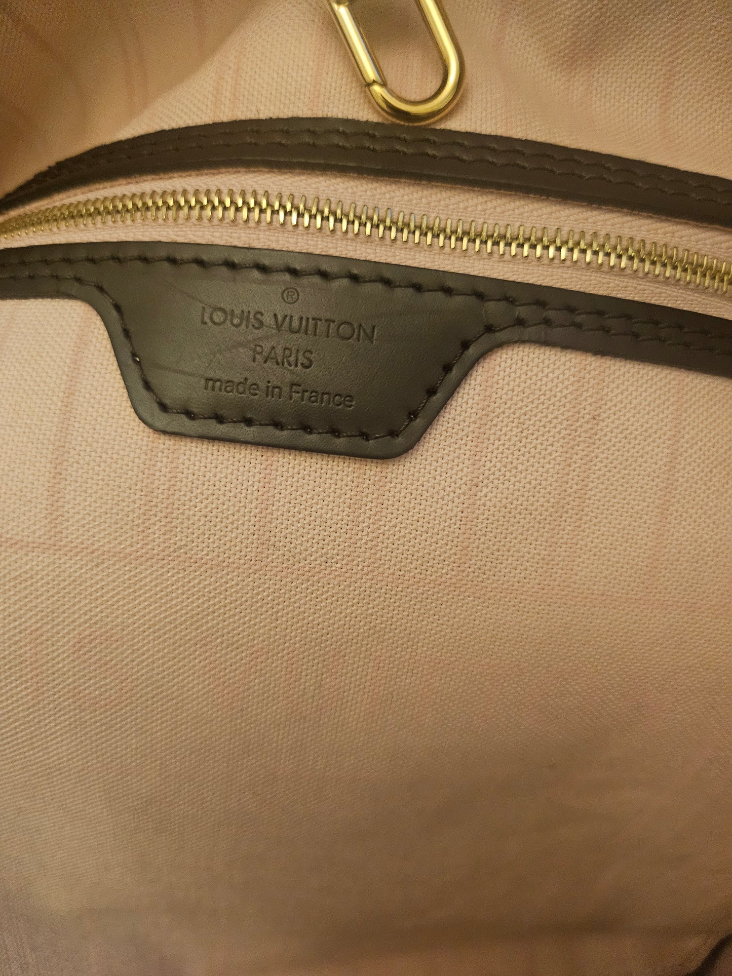 Louis Vuitton Neverfull MM