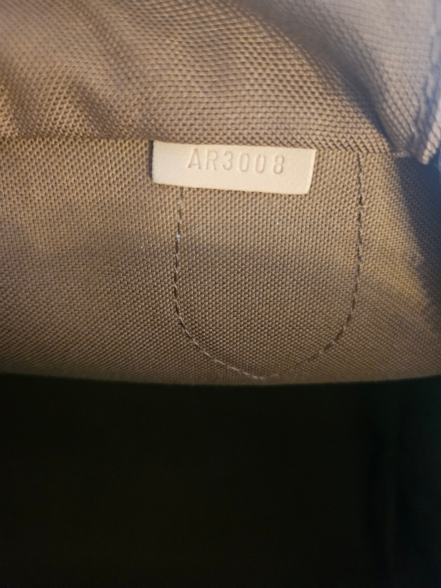 Louis Vuitton Montorgueil GM