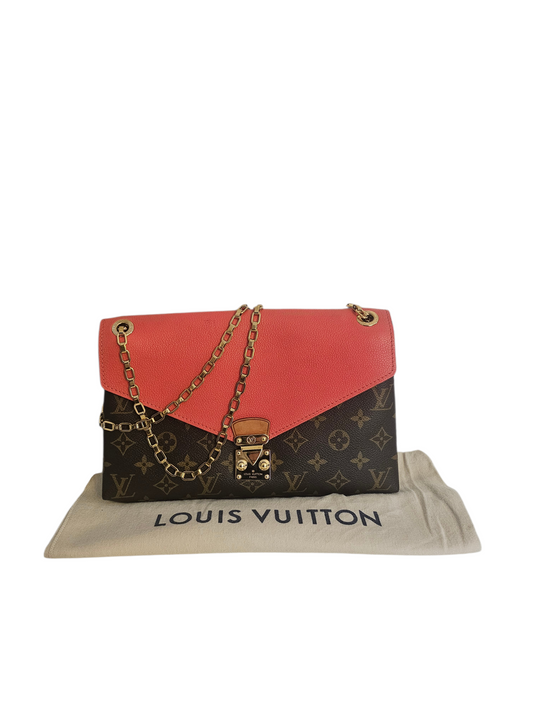 Louis Vuitton Pallas Chain