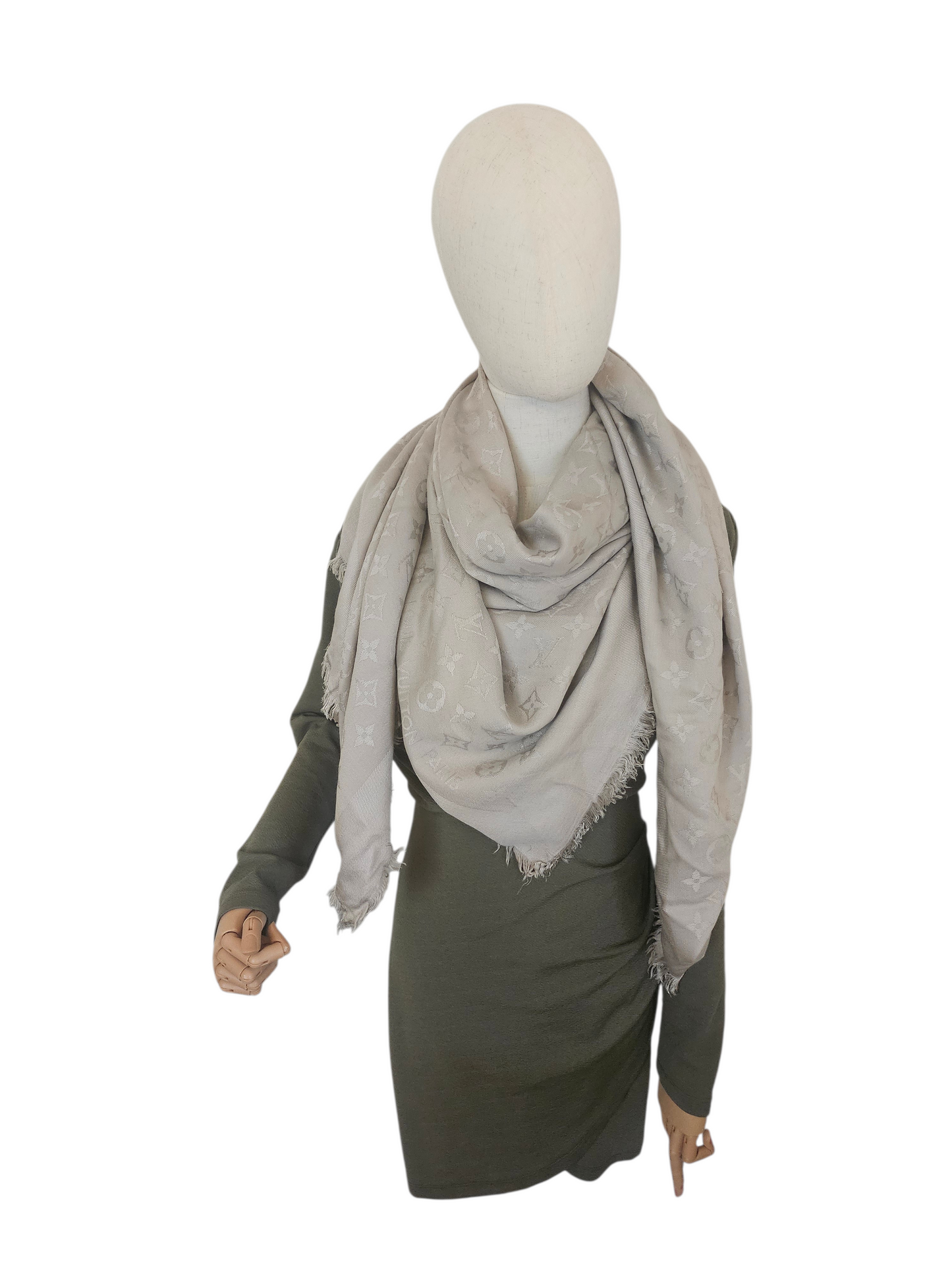 Louis Vuitton Shawl Monogram