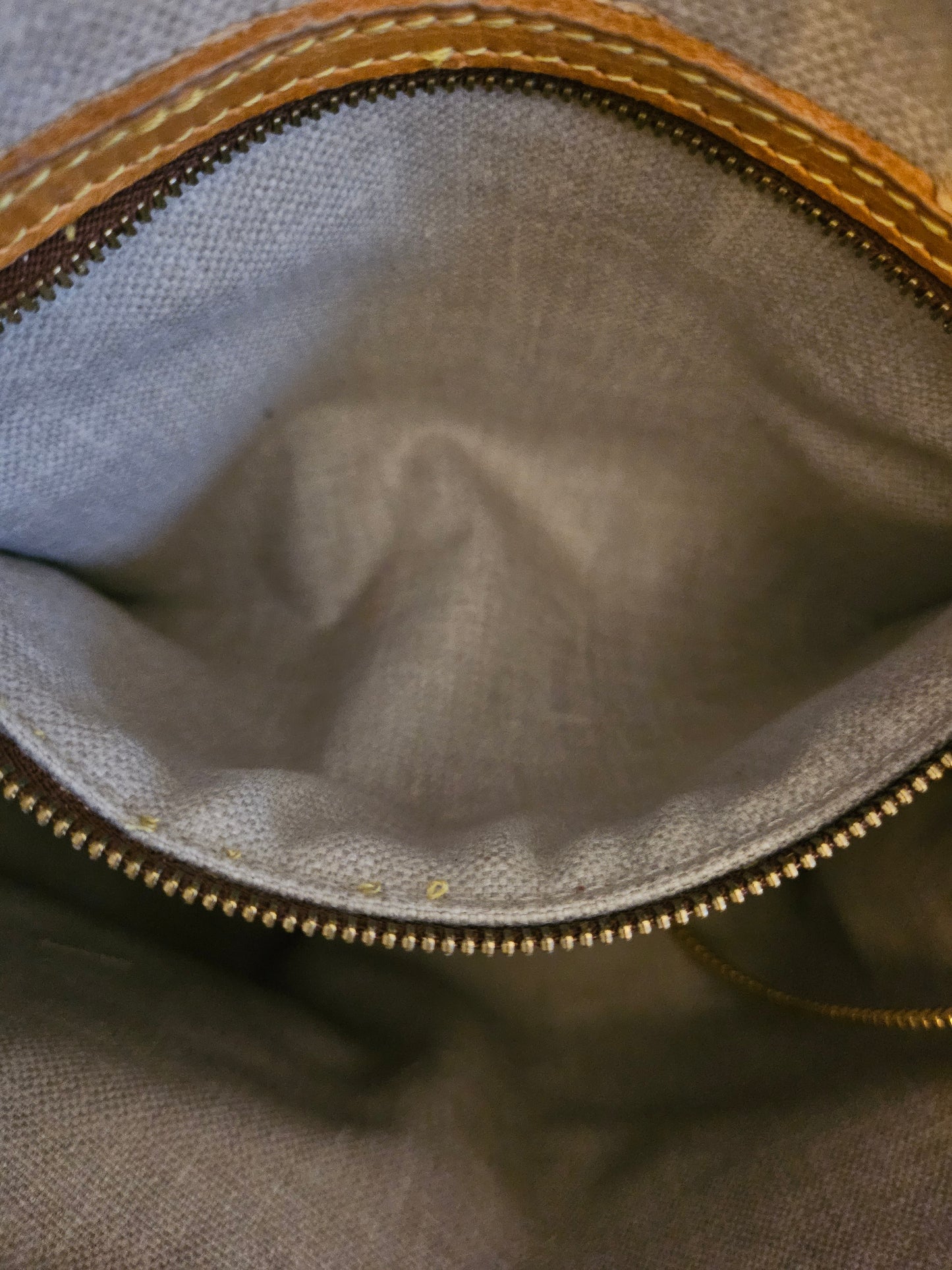 Louis Vuitton Bucket bag GM