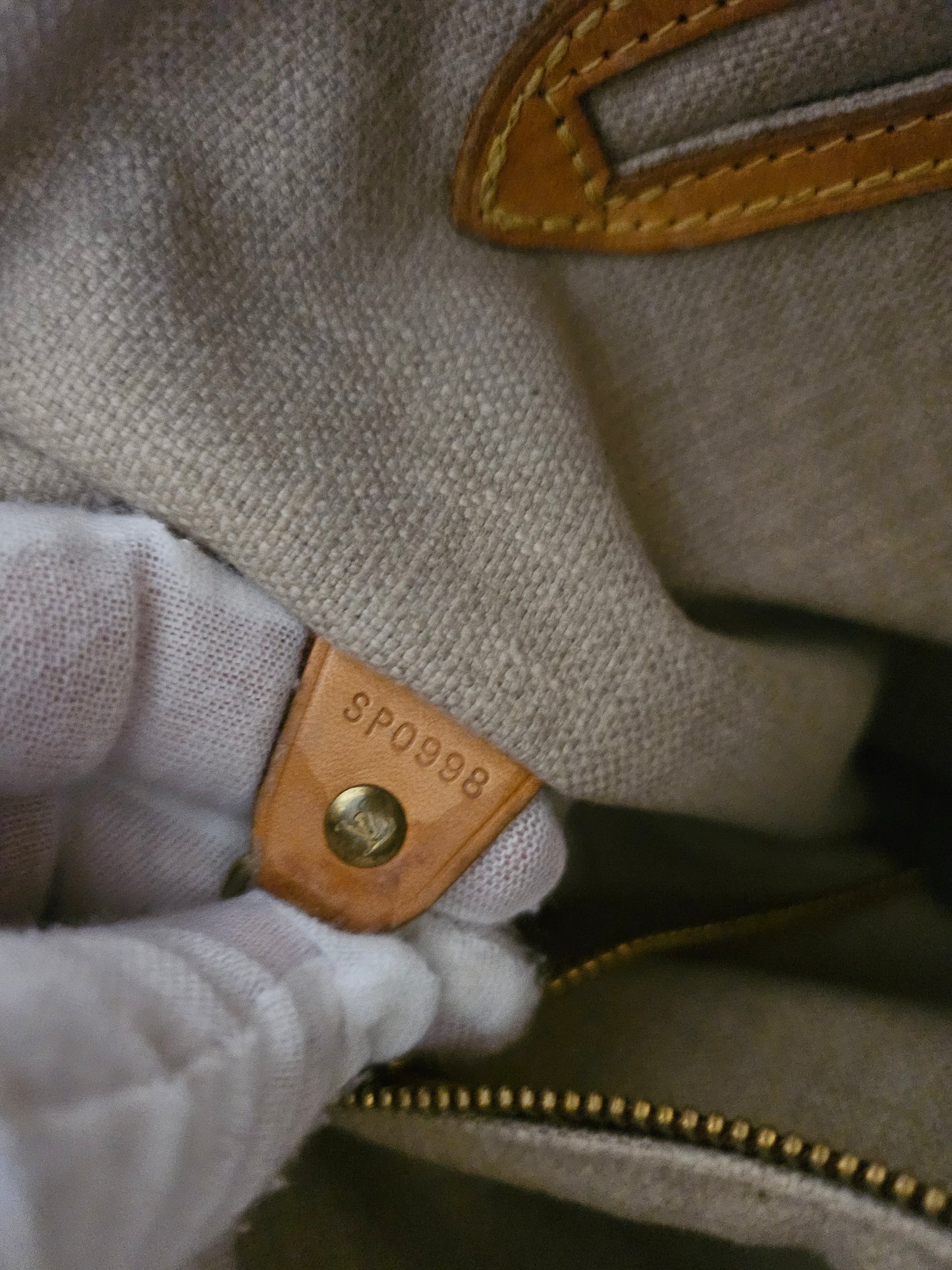 Louis Vuitton Bucket bag GM