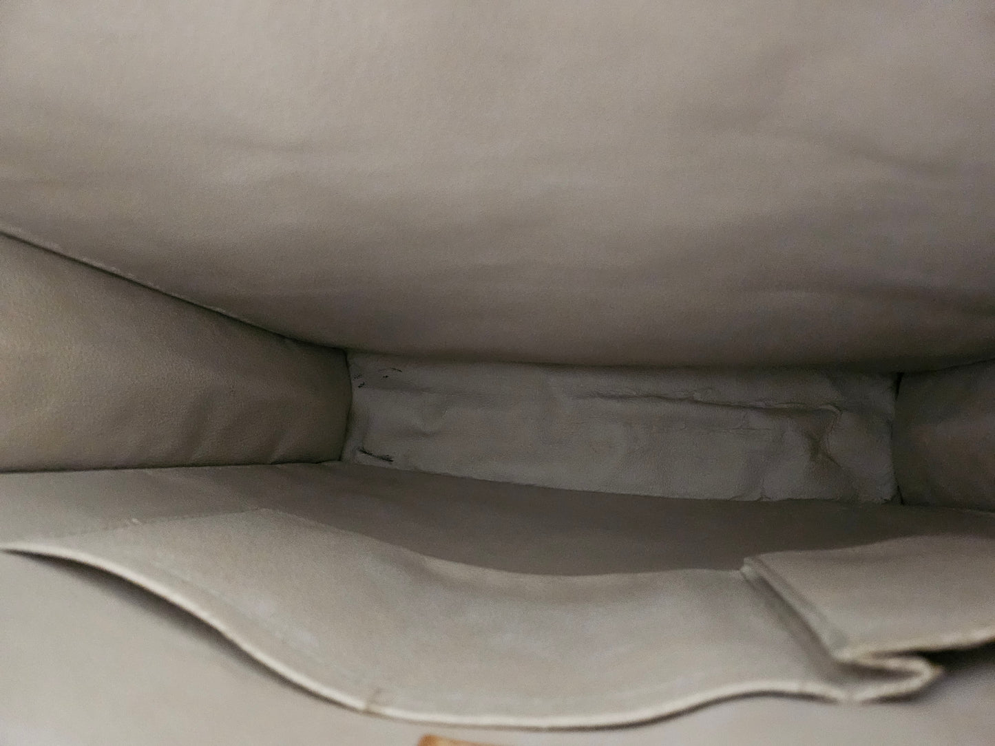 Louis Vuitton Sac Plat