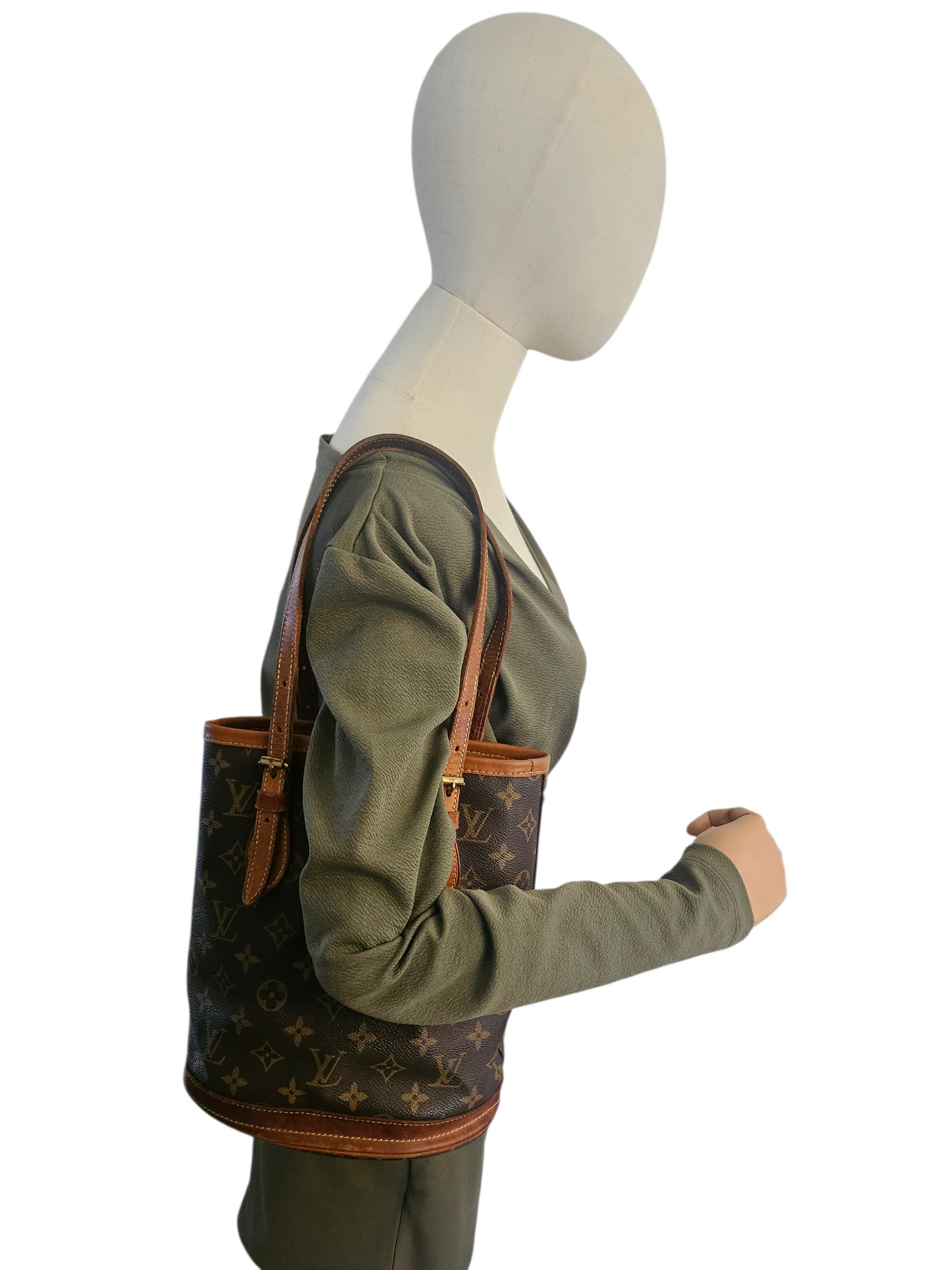 Louis Vuitton Bucket bag PM