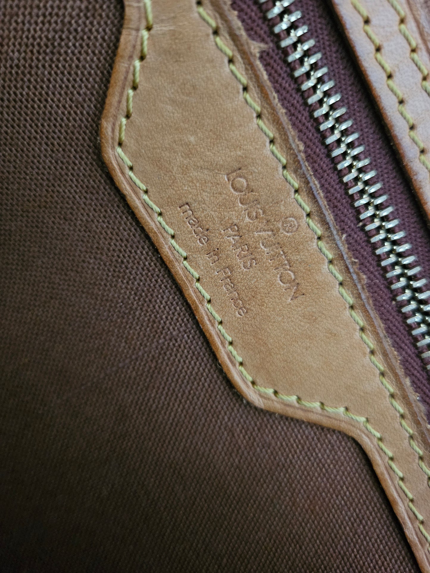 Louis Vuitton Gibeciere GM