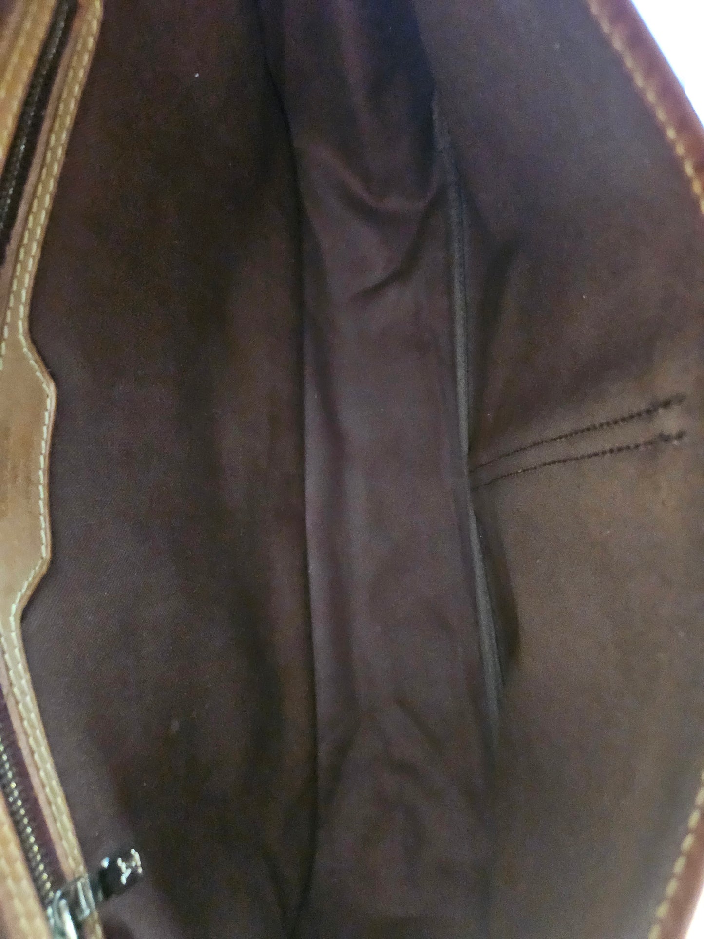 Louis Vuitton Gibeciere GM