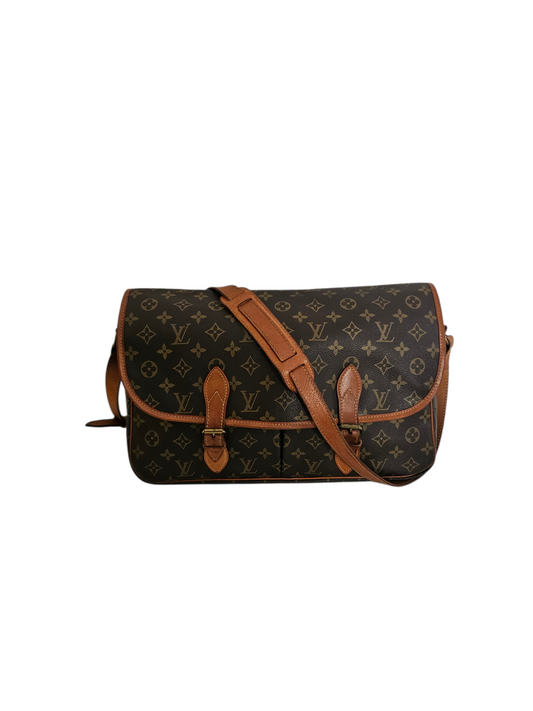 Louis Vuitton Gibeciere GM