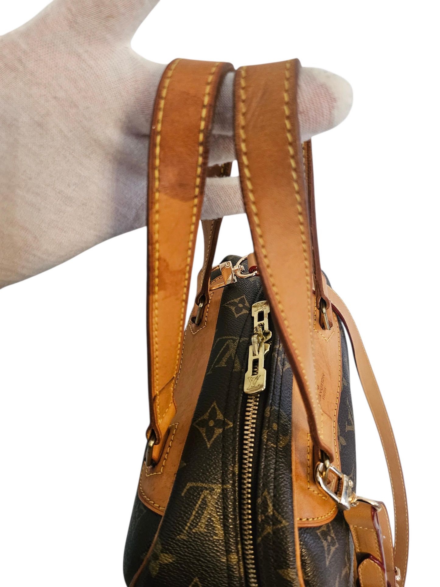 Louis Vuitton Excursion