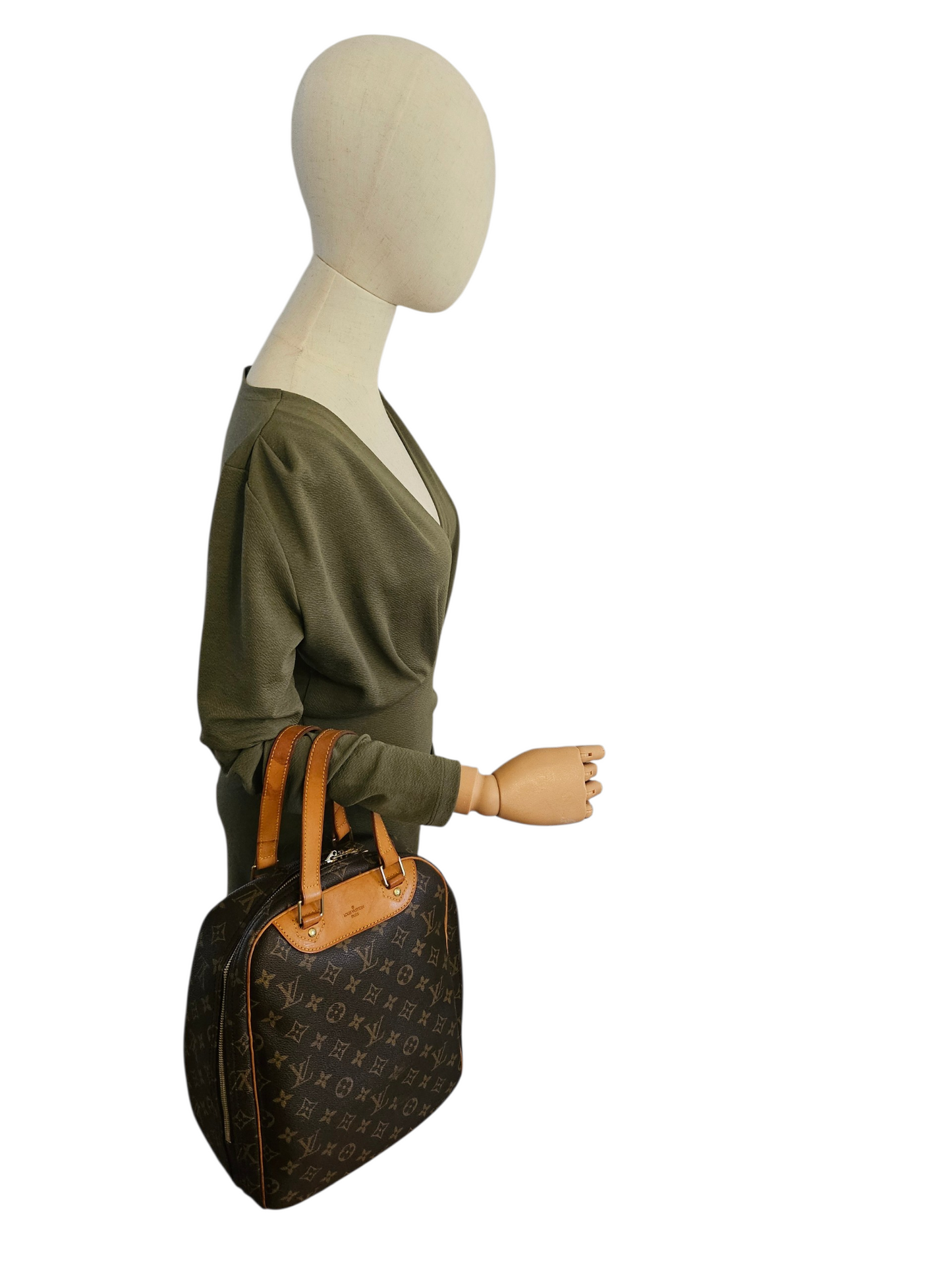 Louis Vuitton Excursion