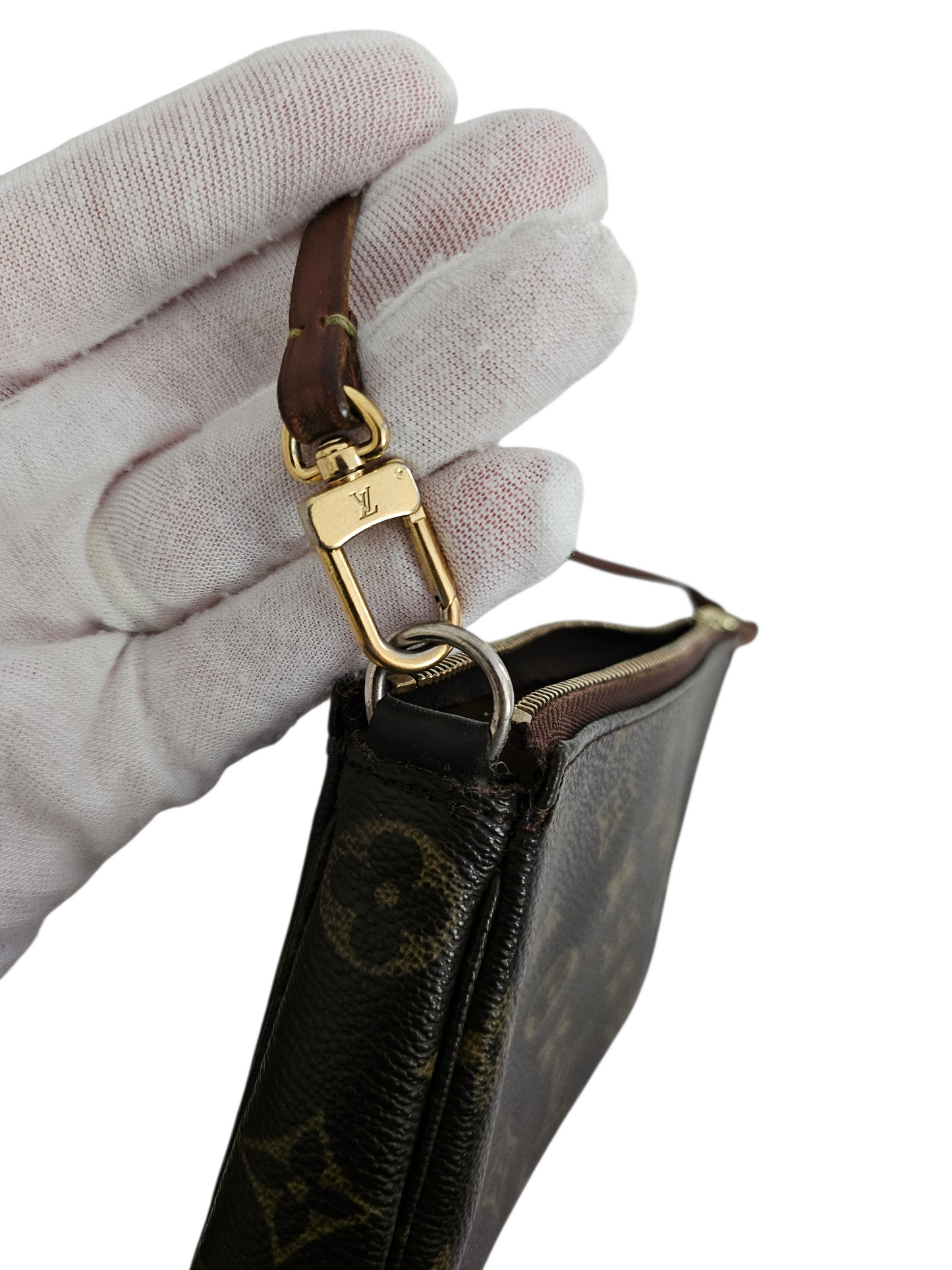 Louis Vuitton Pochette Accessoires