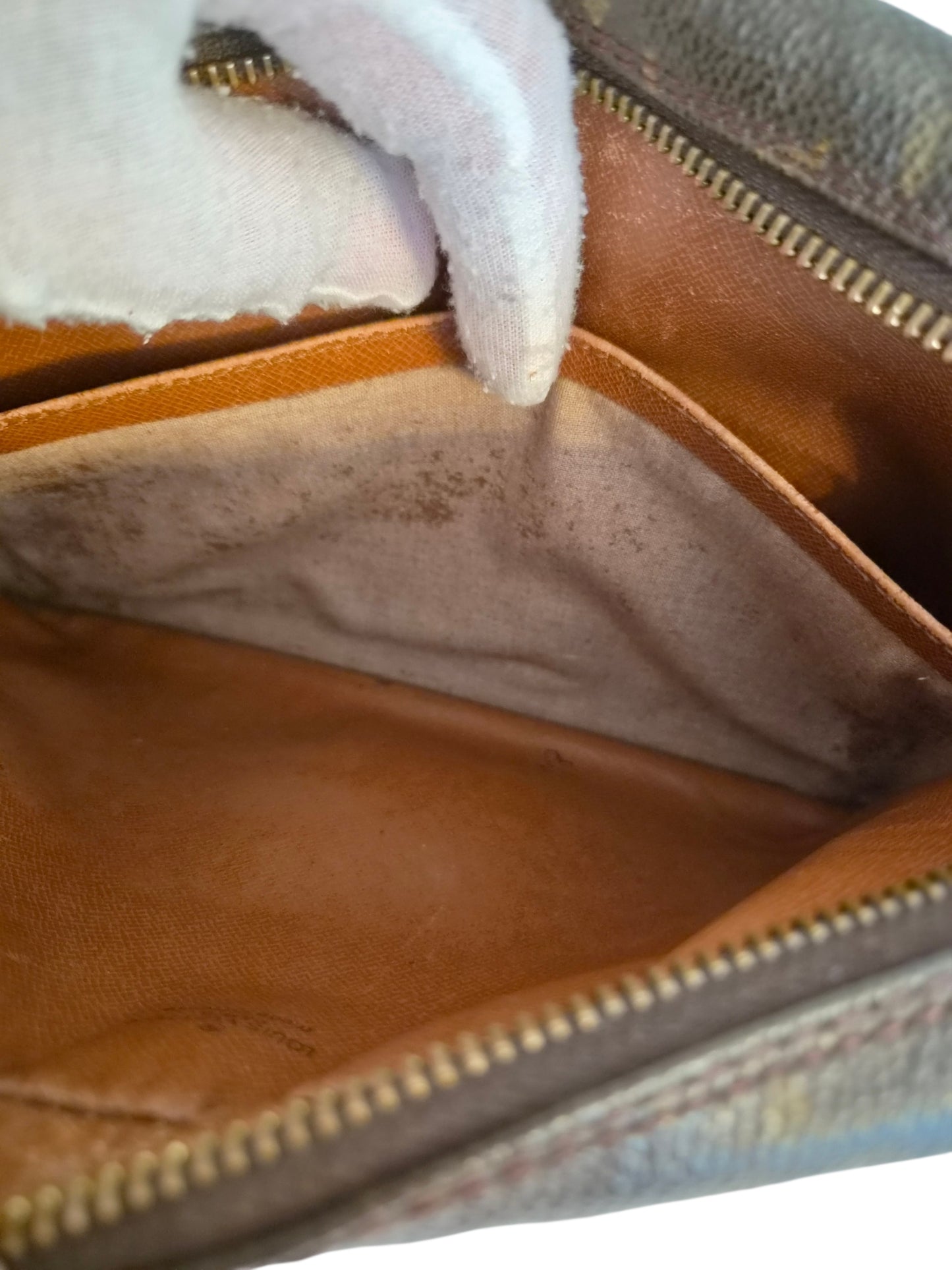 Louis Vuitton Compiegne 23 clutch