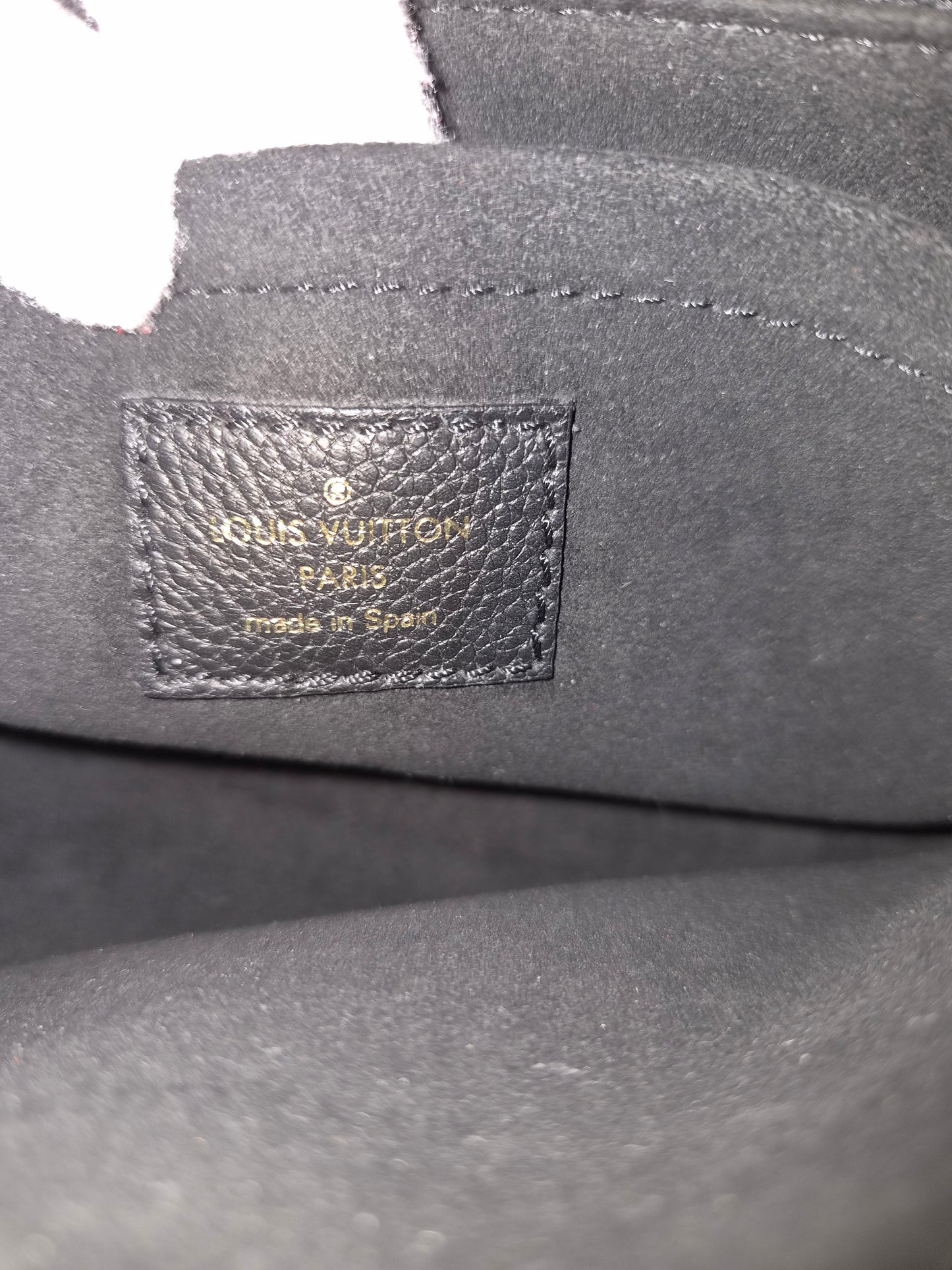 Louis Vuitton Multi Pochette Accessoires Empreinte