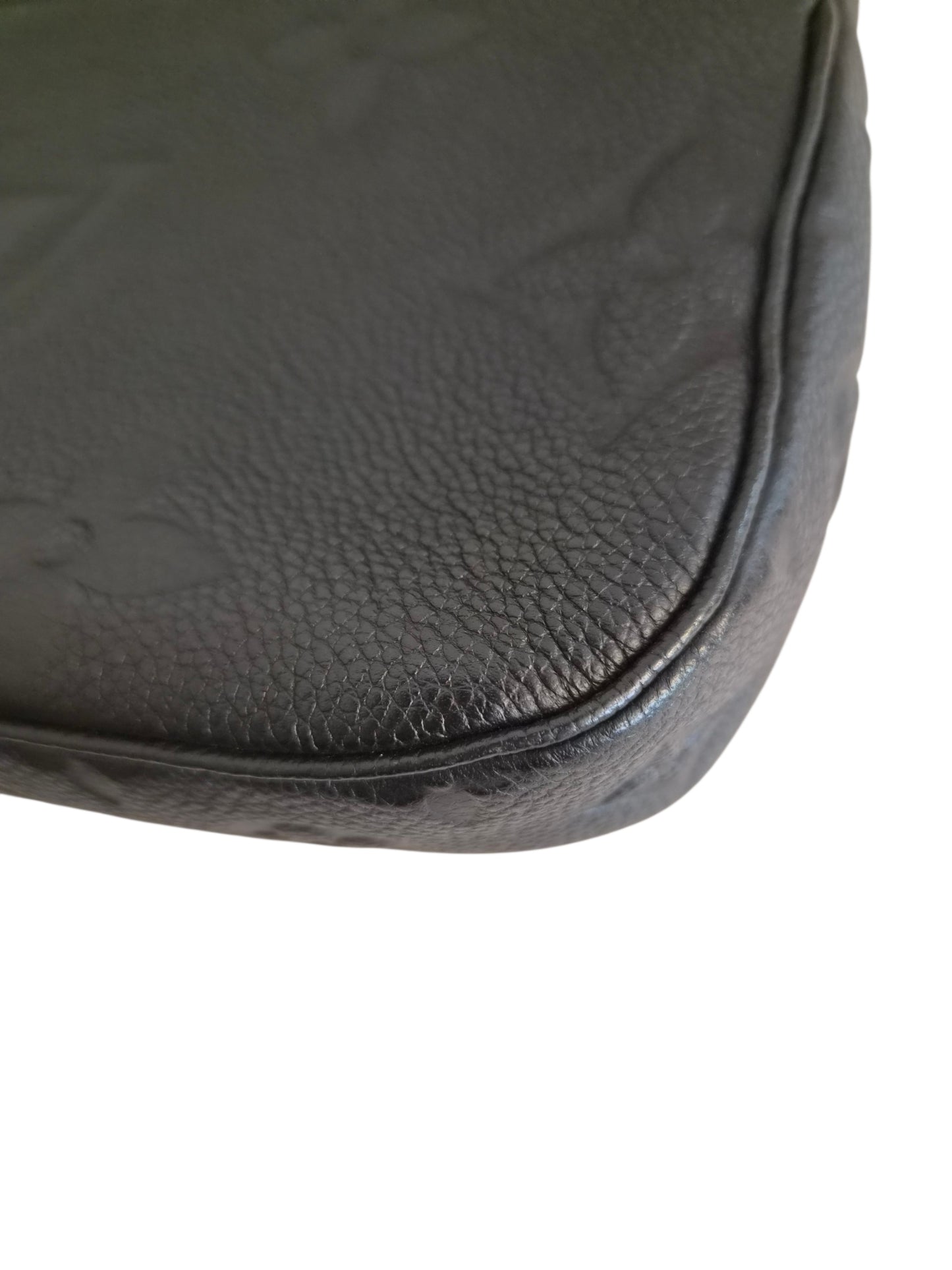 Louis Vuitton Multi Pochette Accessoires Empreinte