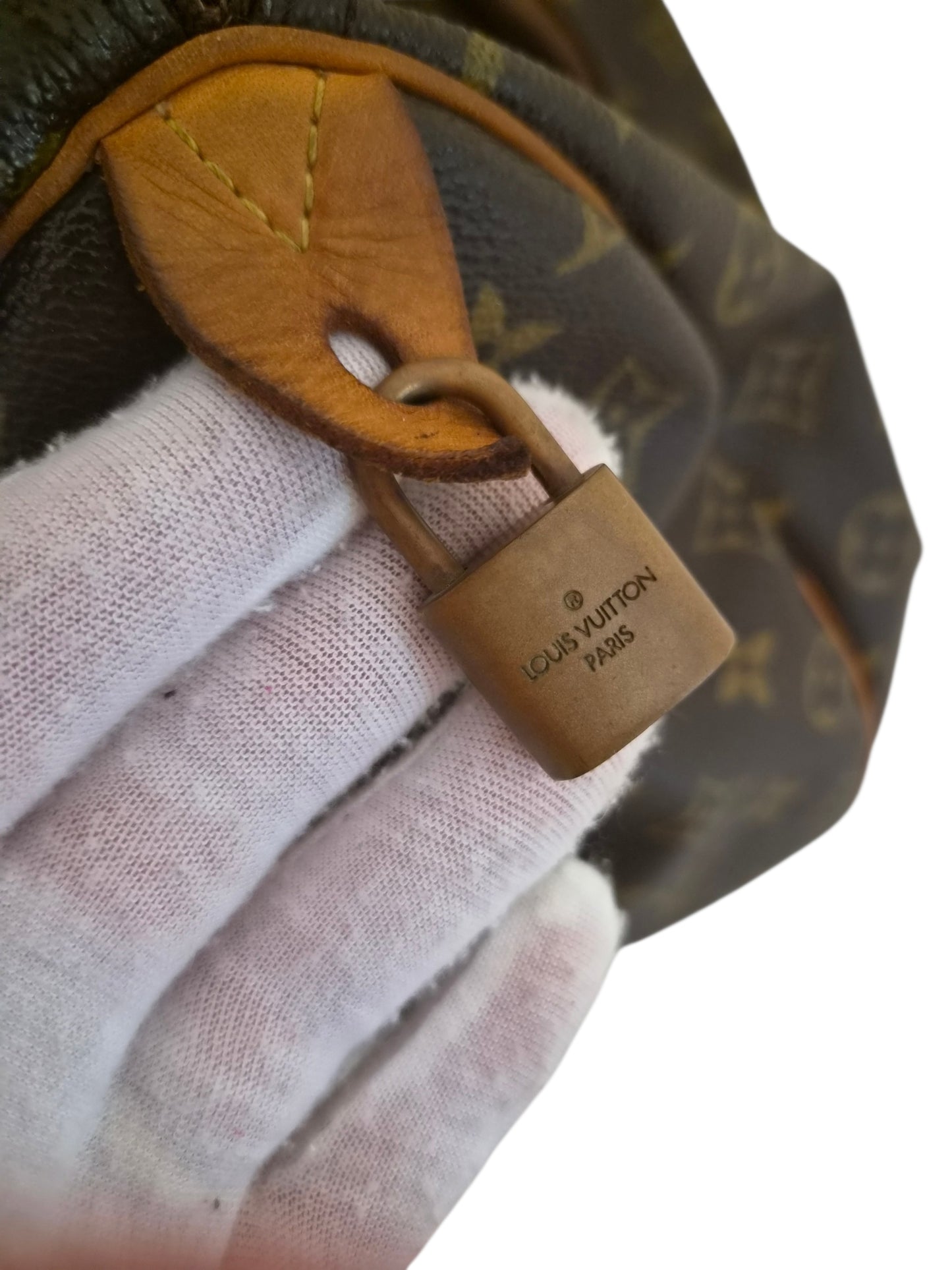 Louis Vuitton Speedy 35