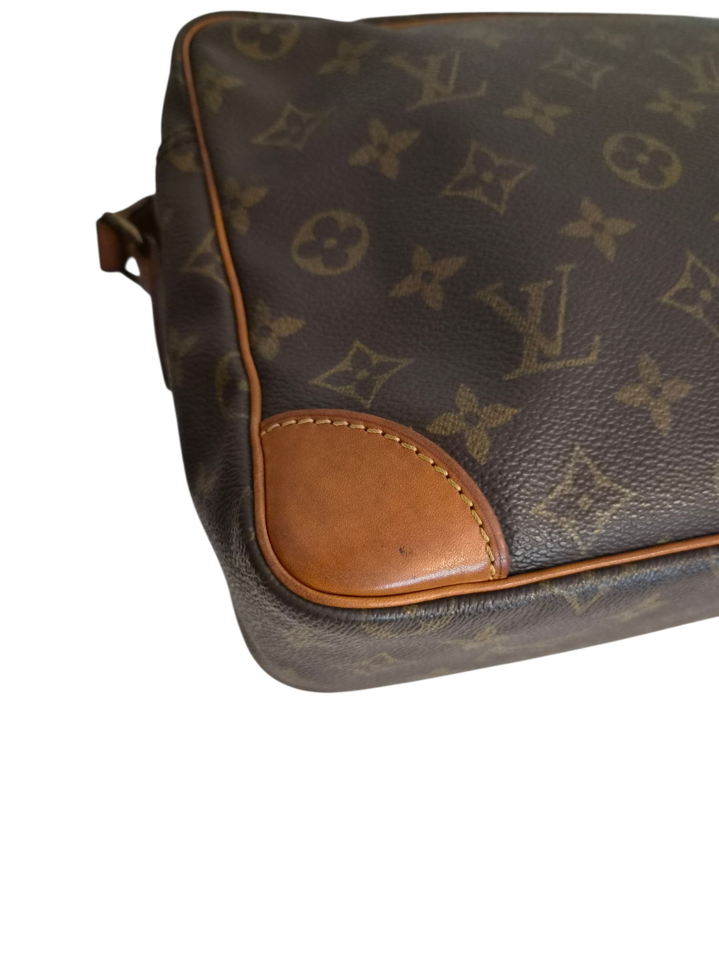 Louis Vuitton Trocadero 30