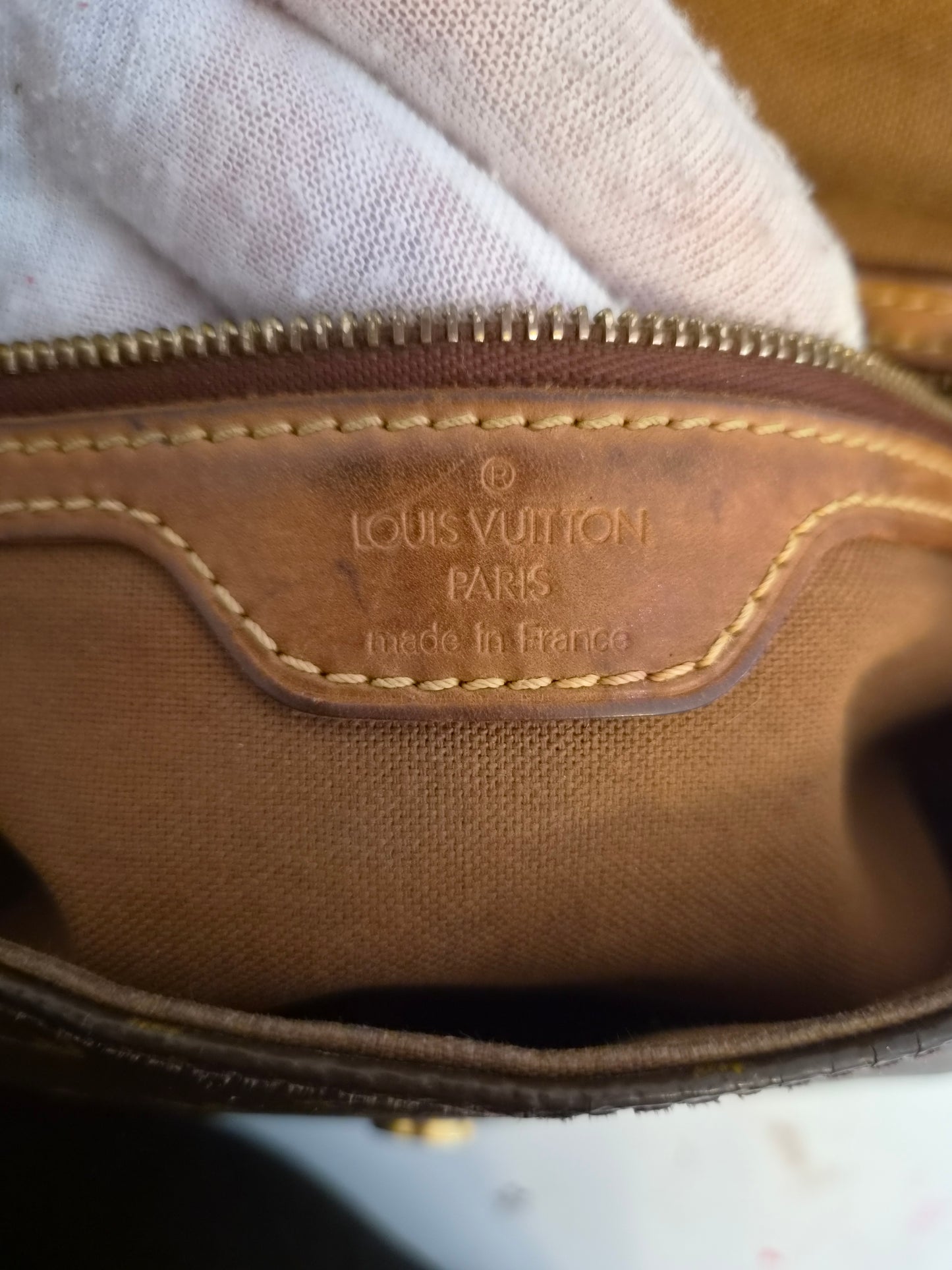 Louis Vuitton Mini Looping