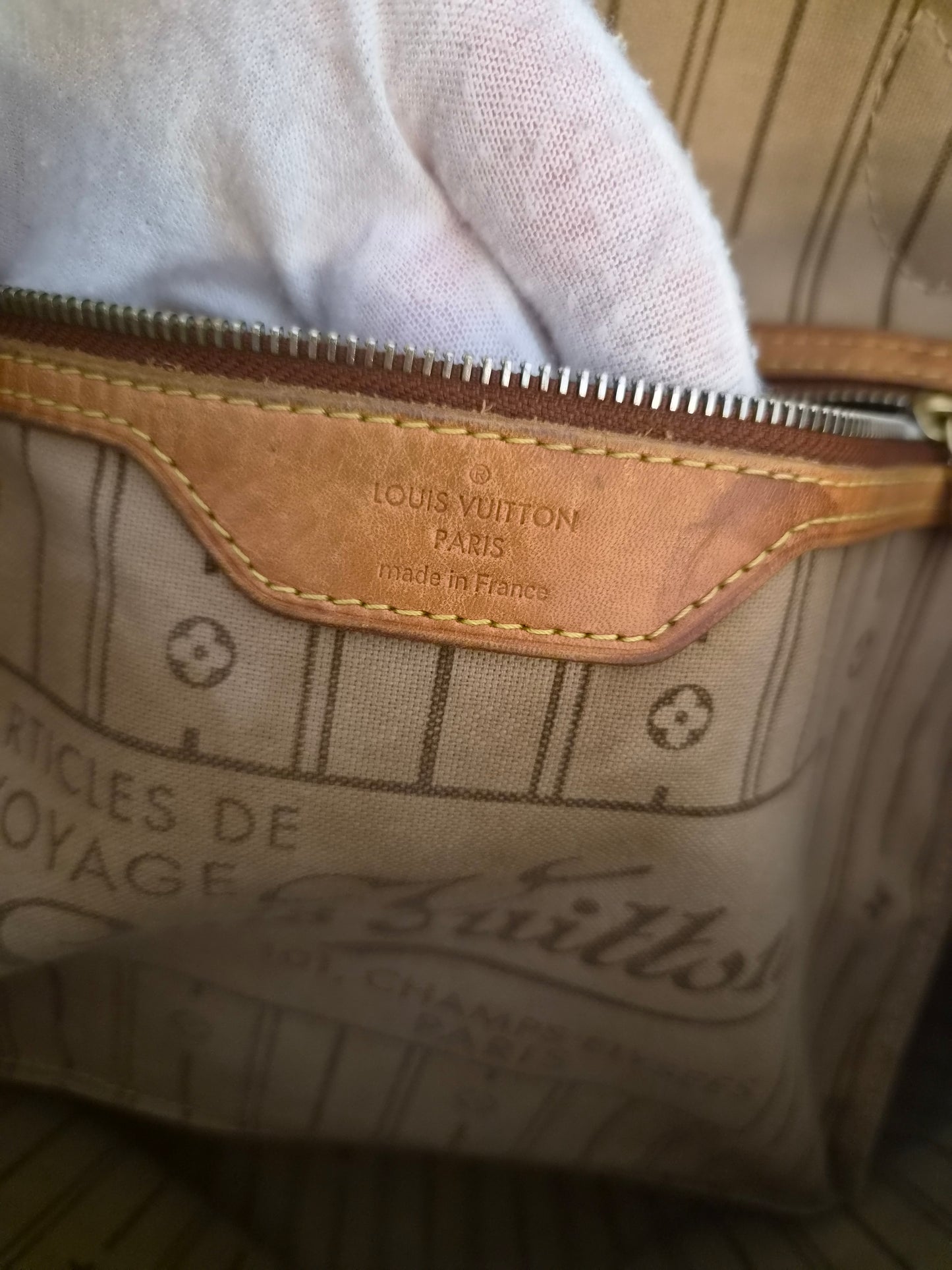 Louis Vuitton Neverfull MM