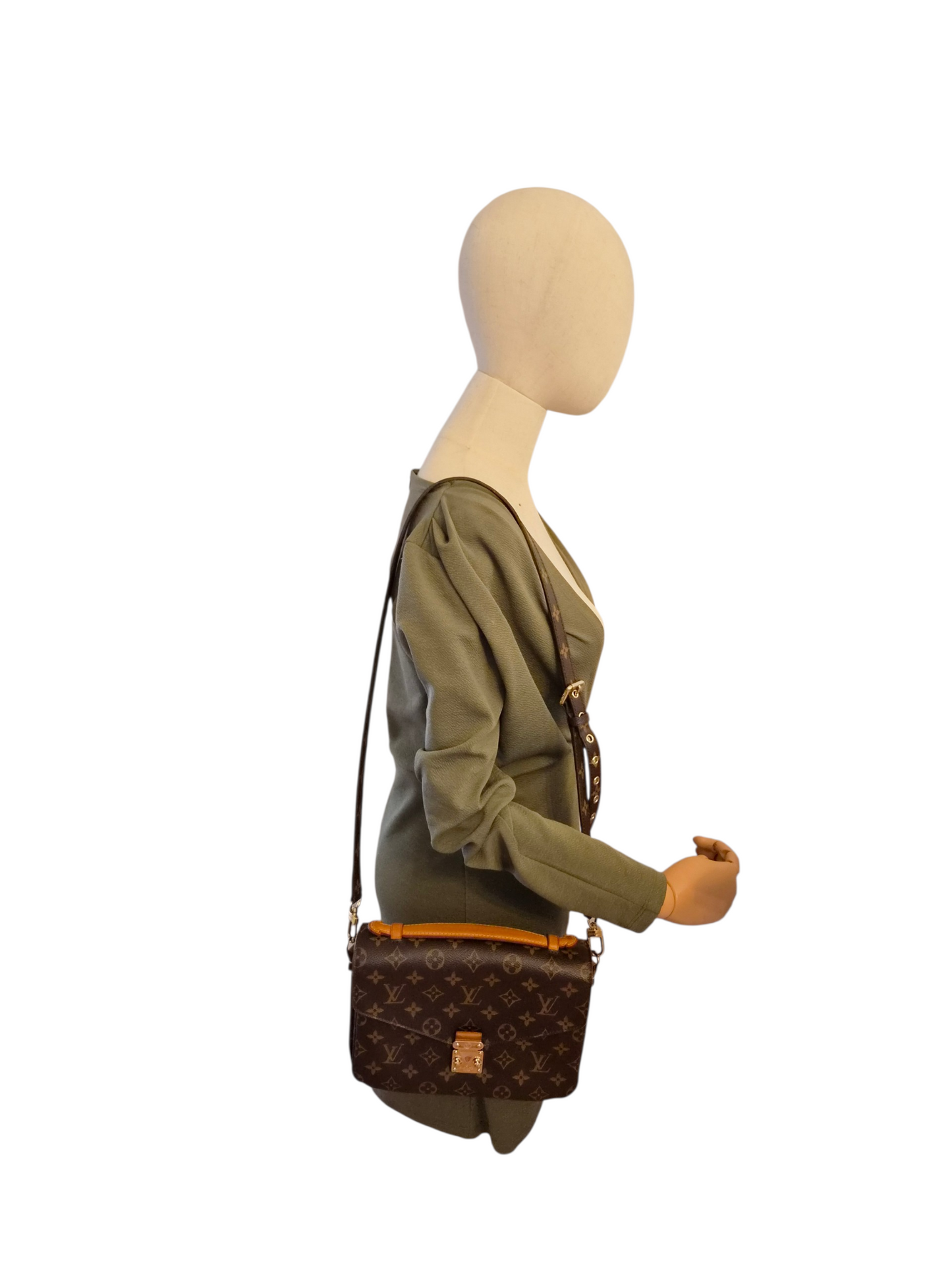 Louis Vuitton Pochette Metis