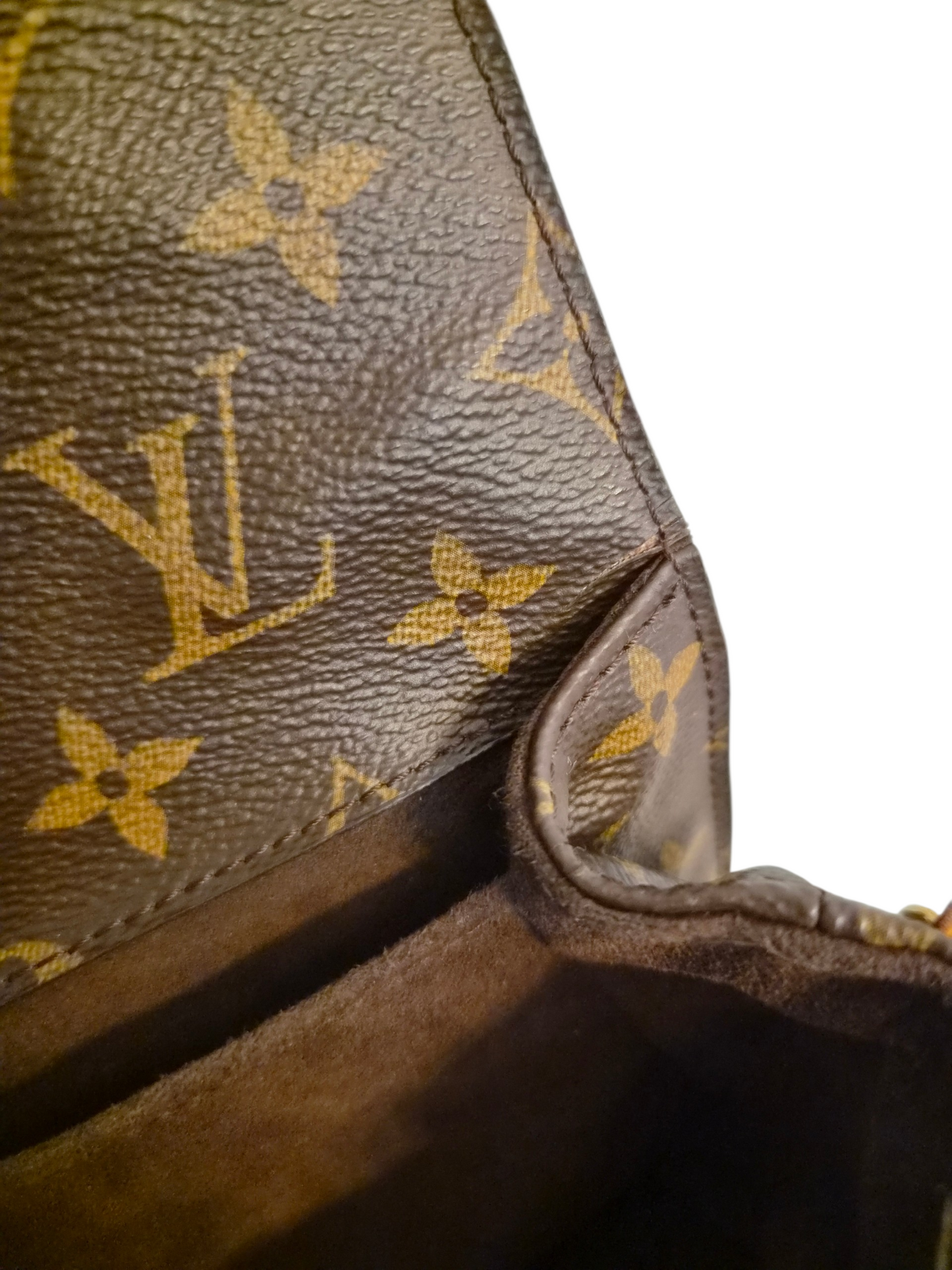 Louis Vuitton Pochette Metis
