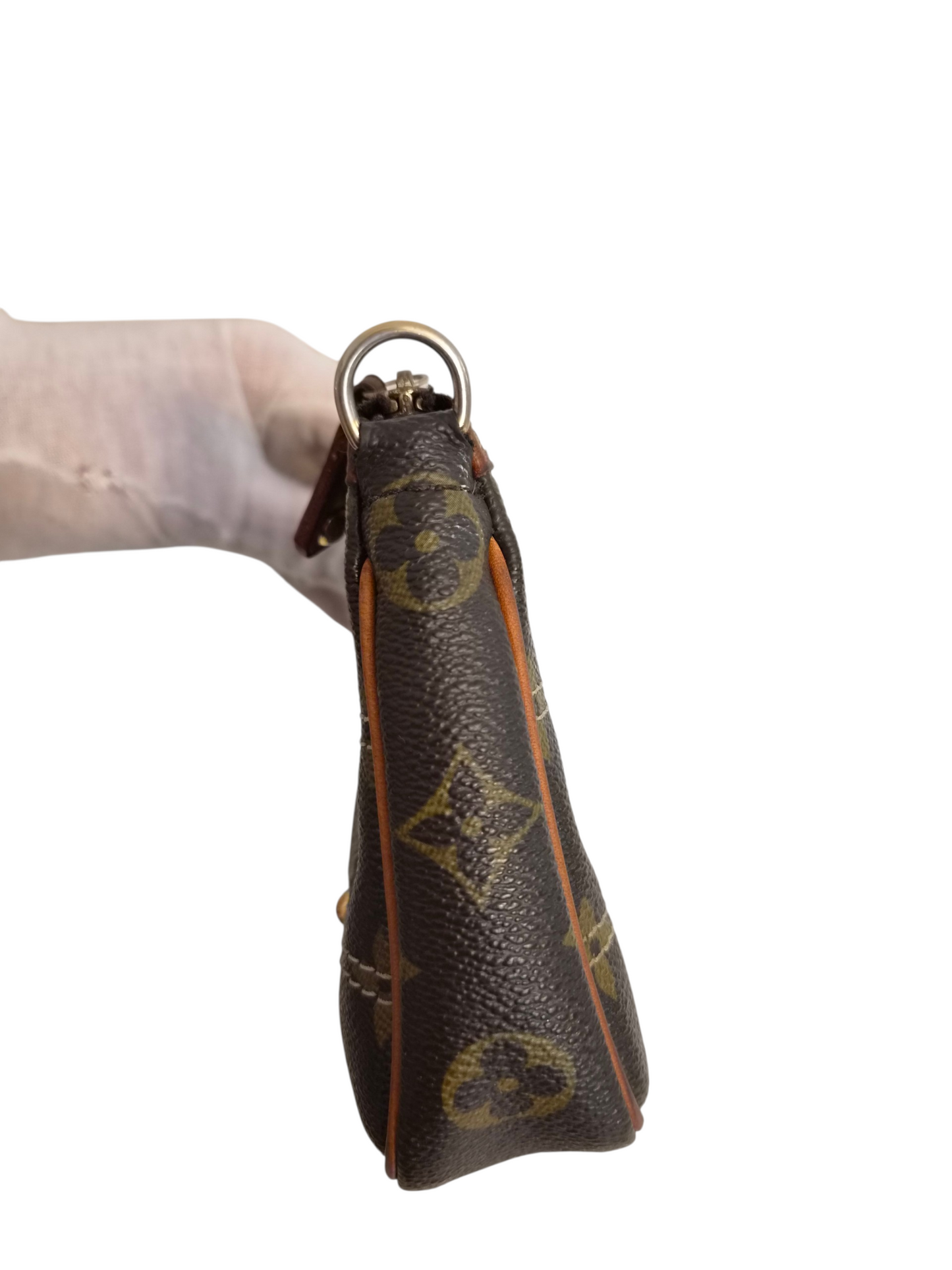 Louis Vuitton Riveting Pochette Accessoires