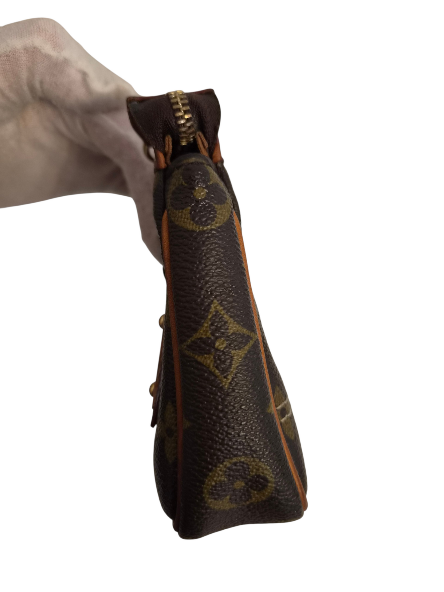 Louis Vuitton Riveting Pochette Accessoires