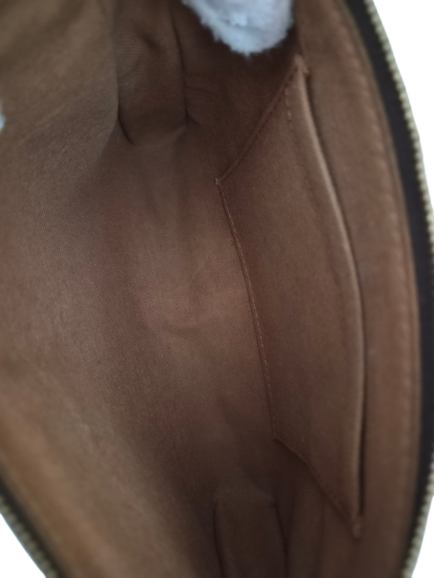 Louis Vuitton Riveting Pochette Accessoires