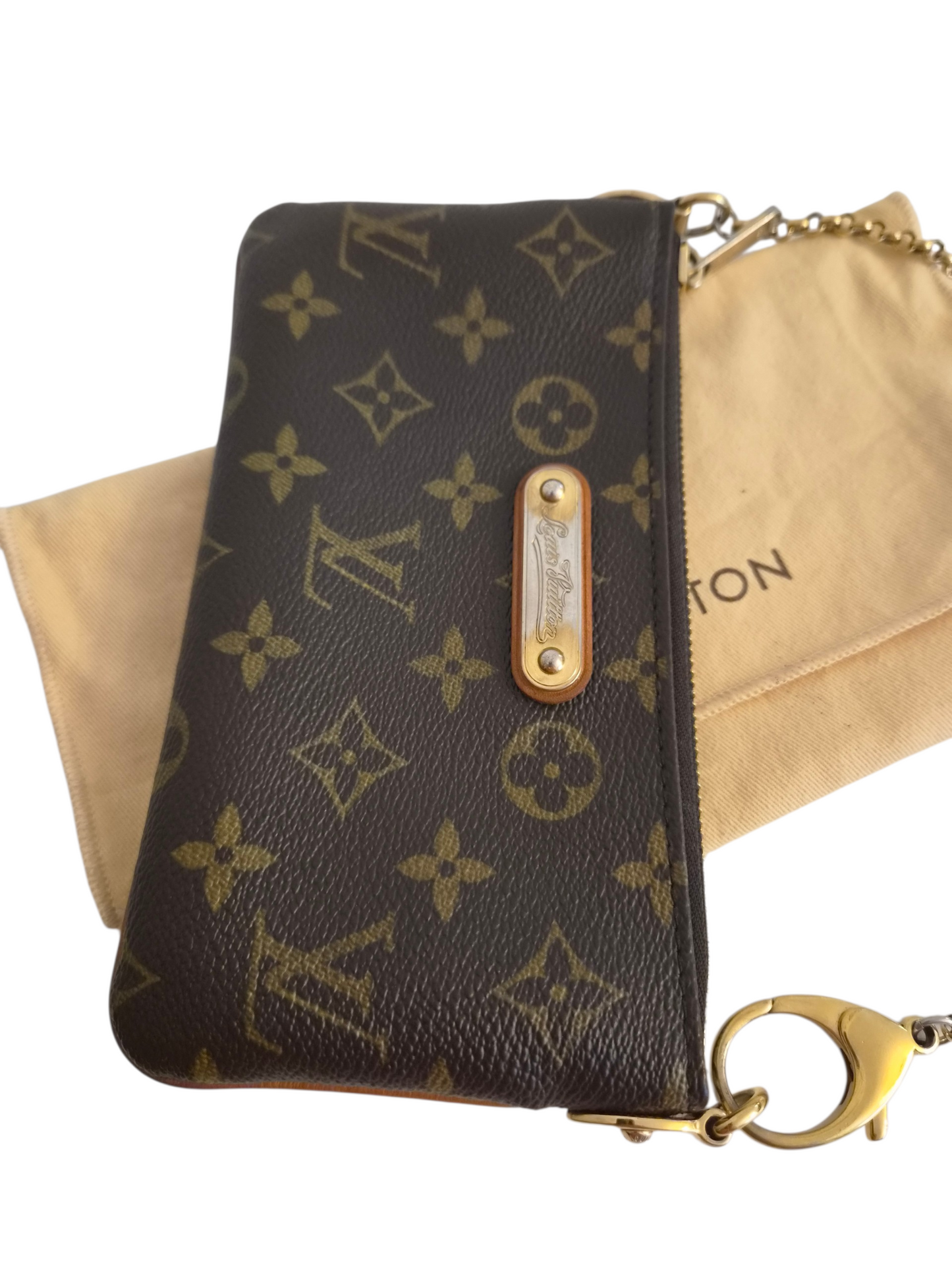 Louis Vuitton Pochette Milla MM