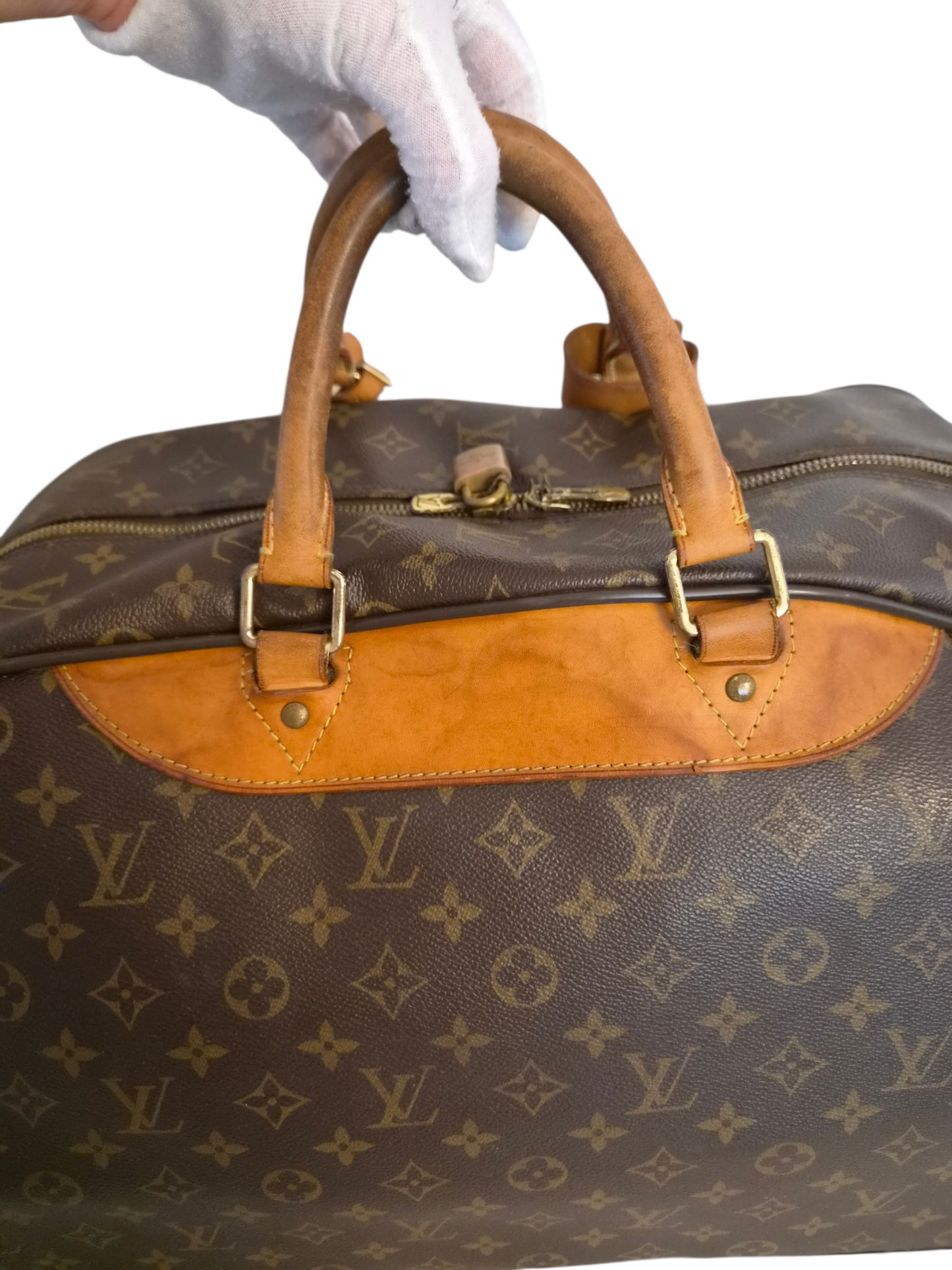 Louis Vuitton Eole 50