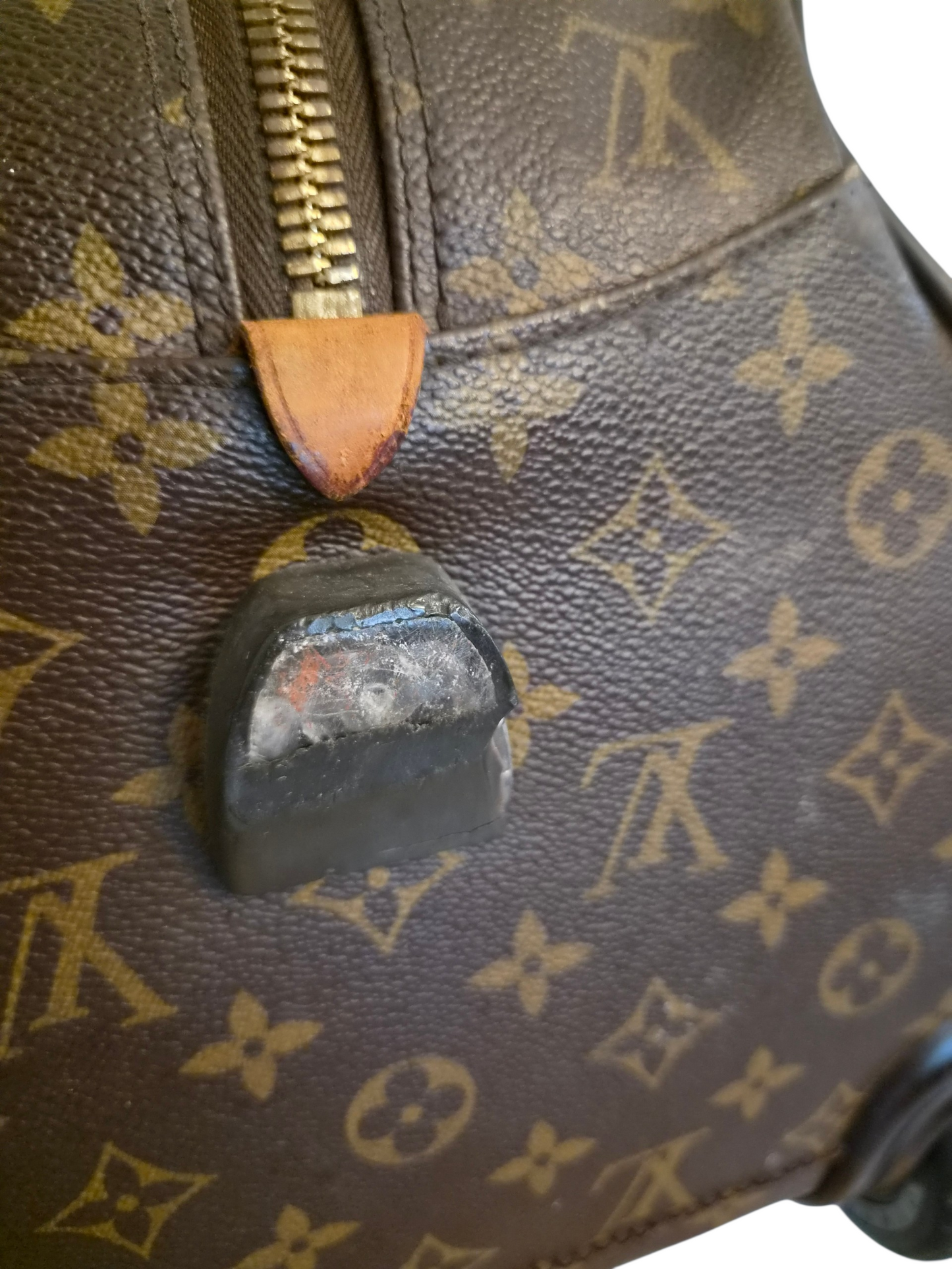 Louis Vuitton Eole 50