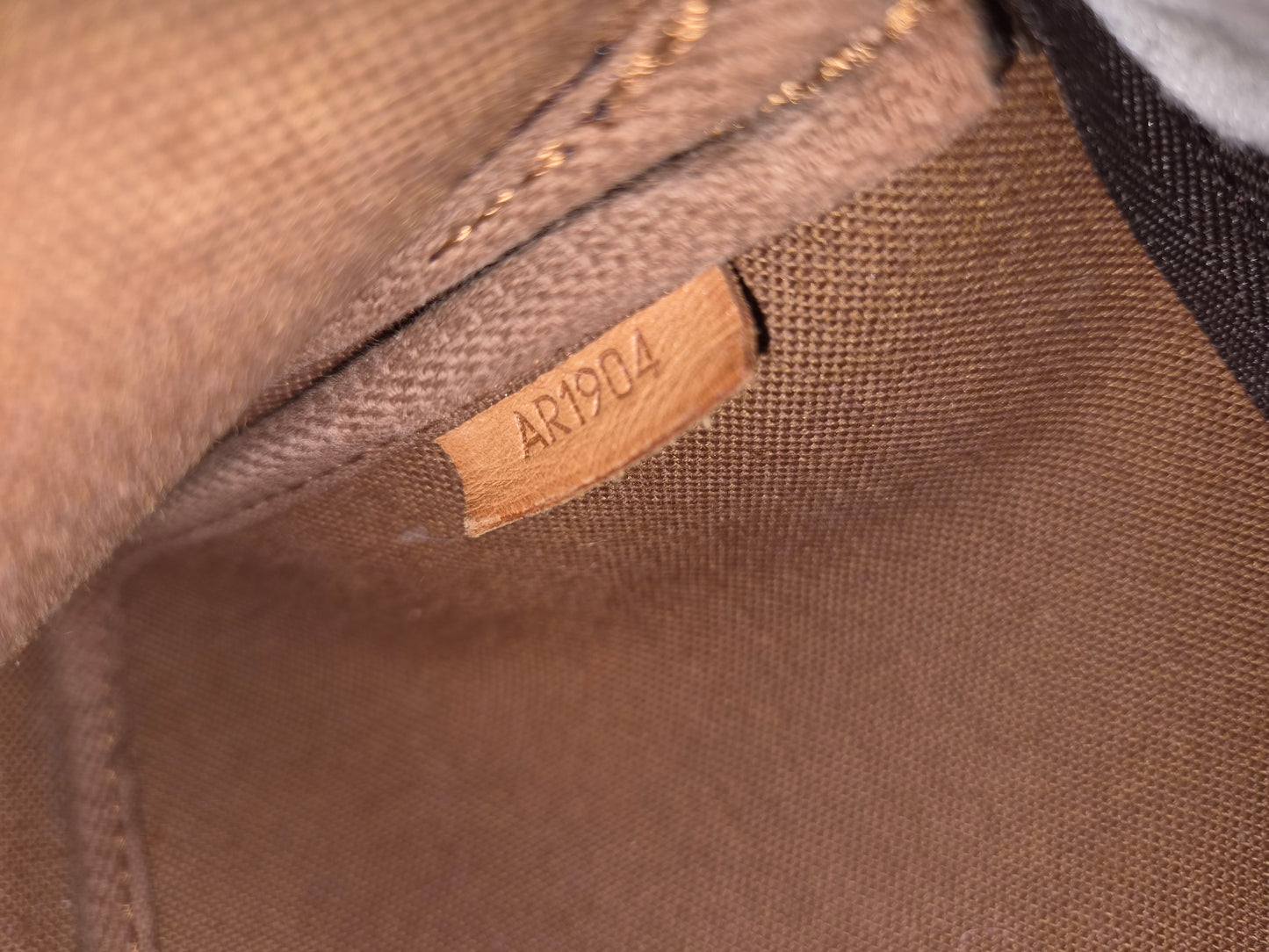 Louis Vuitton Pochette Accessoires