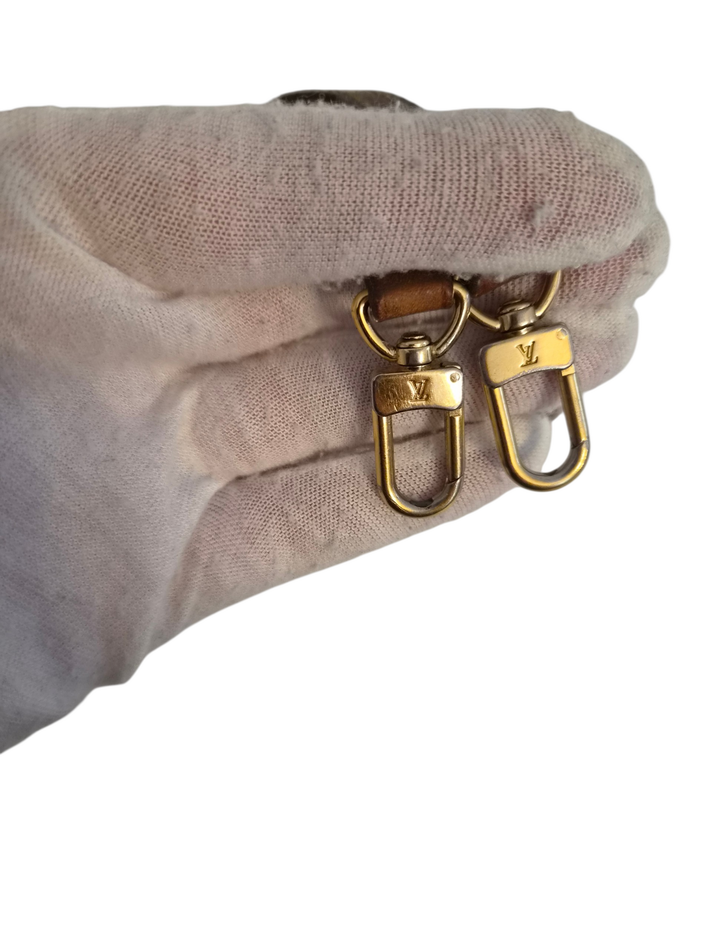 Louis Vuitton Eva Vachetta strap