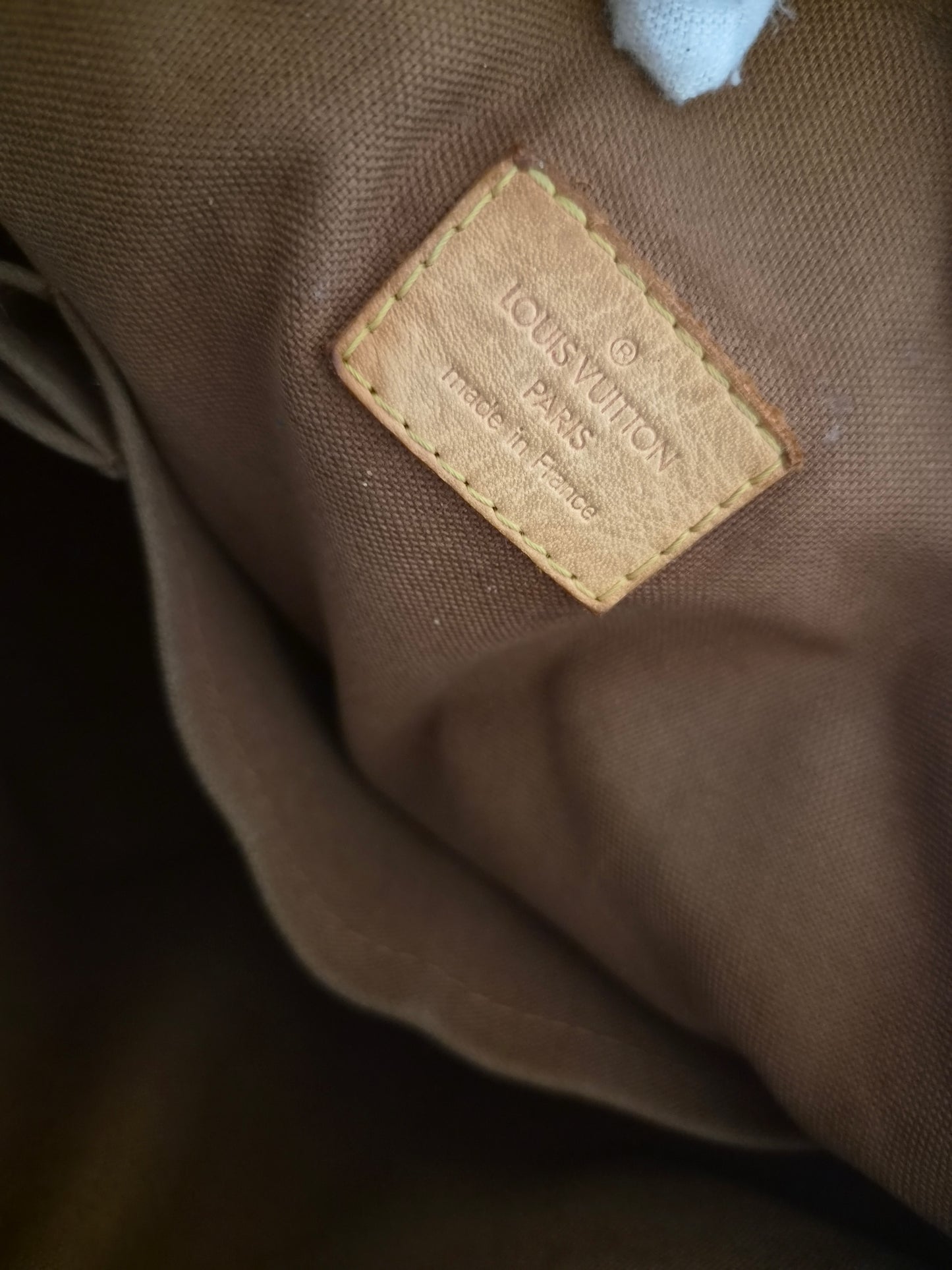 Louis Vuitton Lockit Vertical