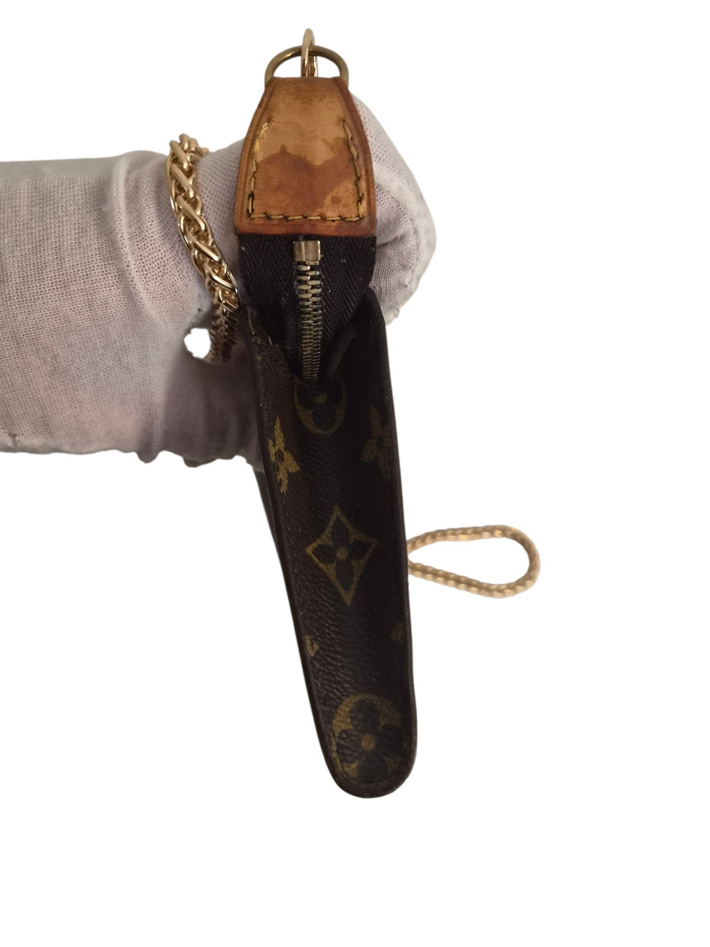 Louis Vuitton Bucket GM pouch