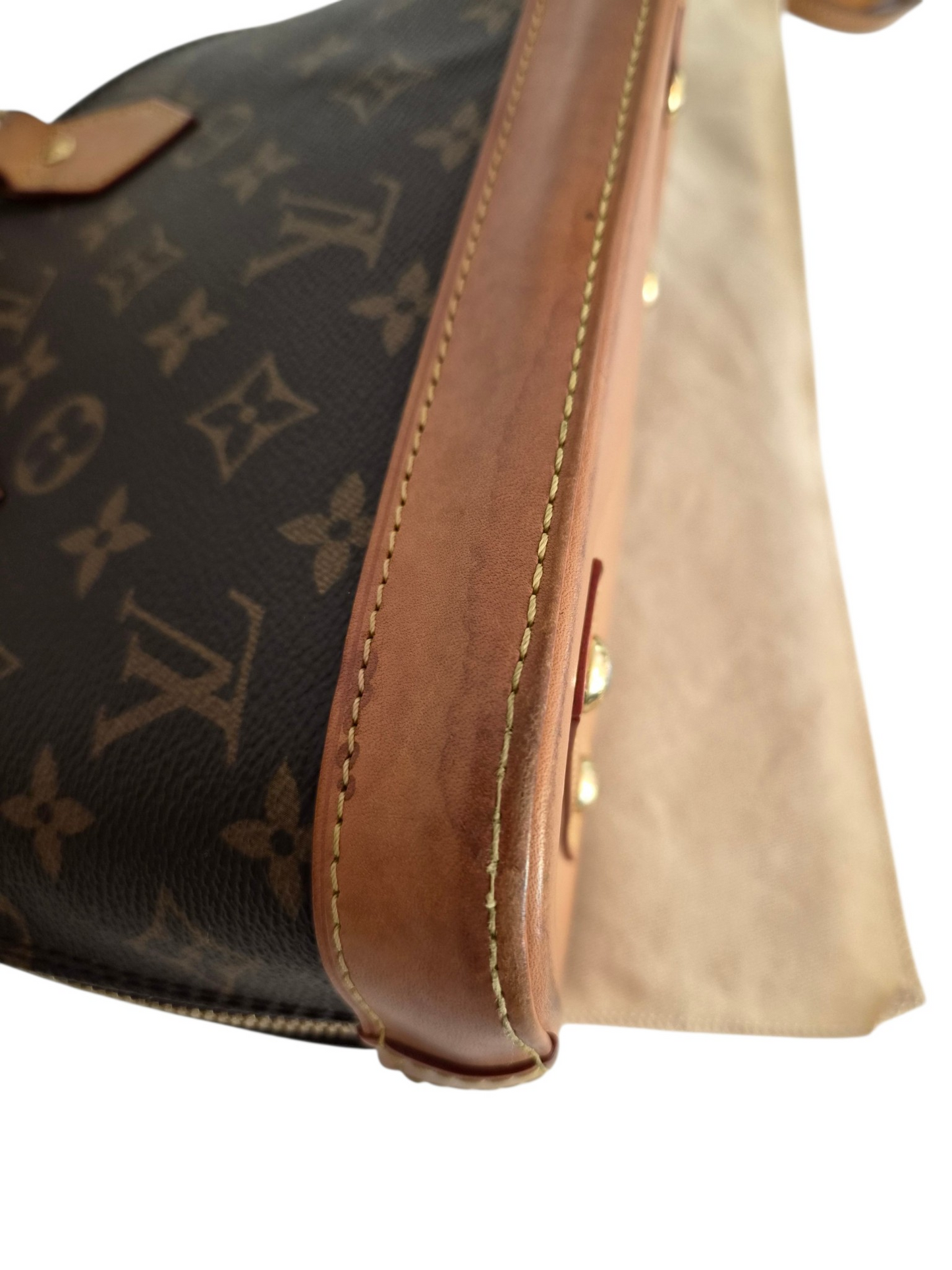 Louis Vuitton Alma BB