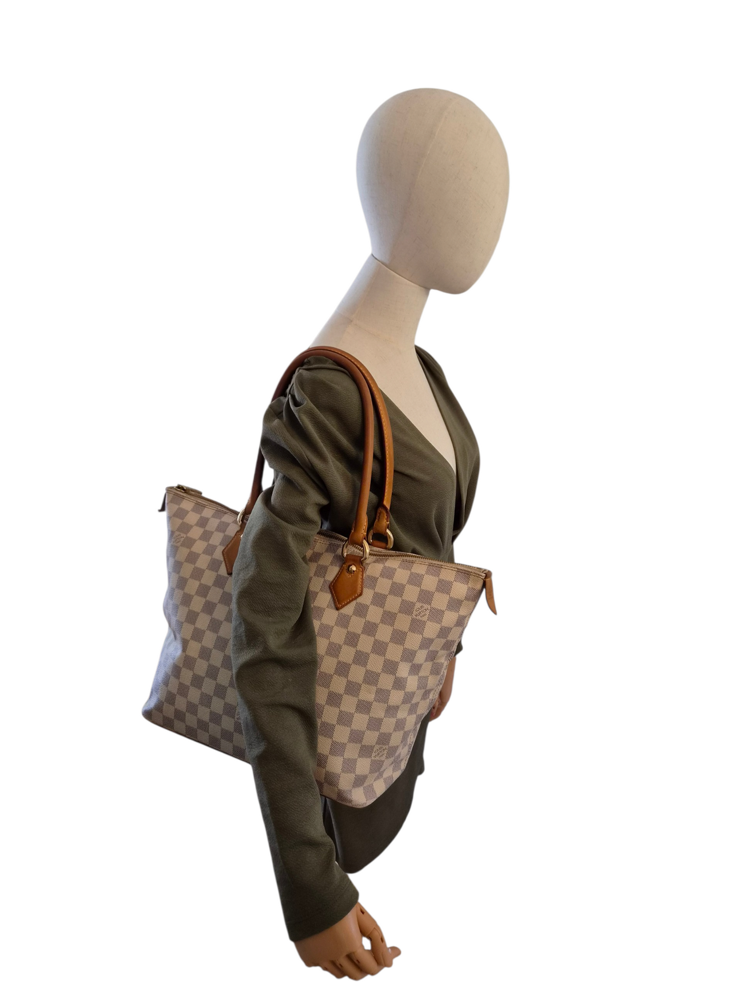 Louis Vuitton Saleya MM