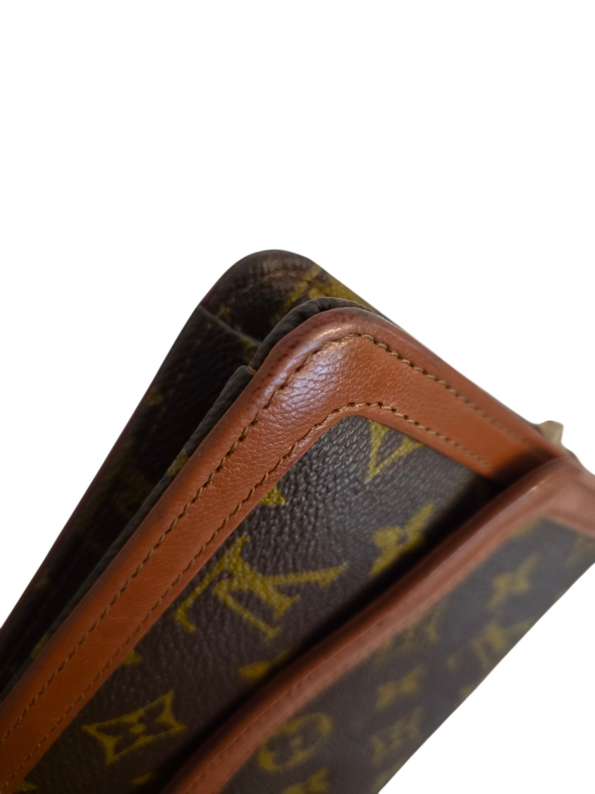 Louis Vuitton Dame clutch